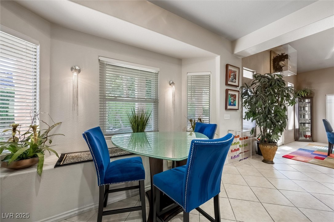 Las Vegas, Nevada, 89121, United States, 3 Bedrooms Bedrooms, ,3 BathroomsBathrooms,Residential,For Sale,1988957