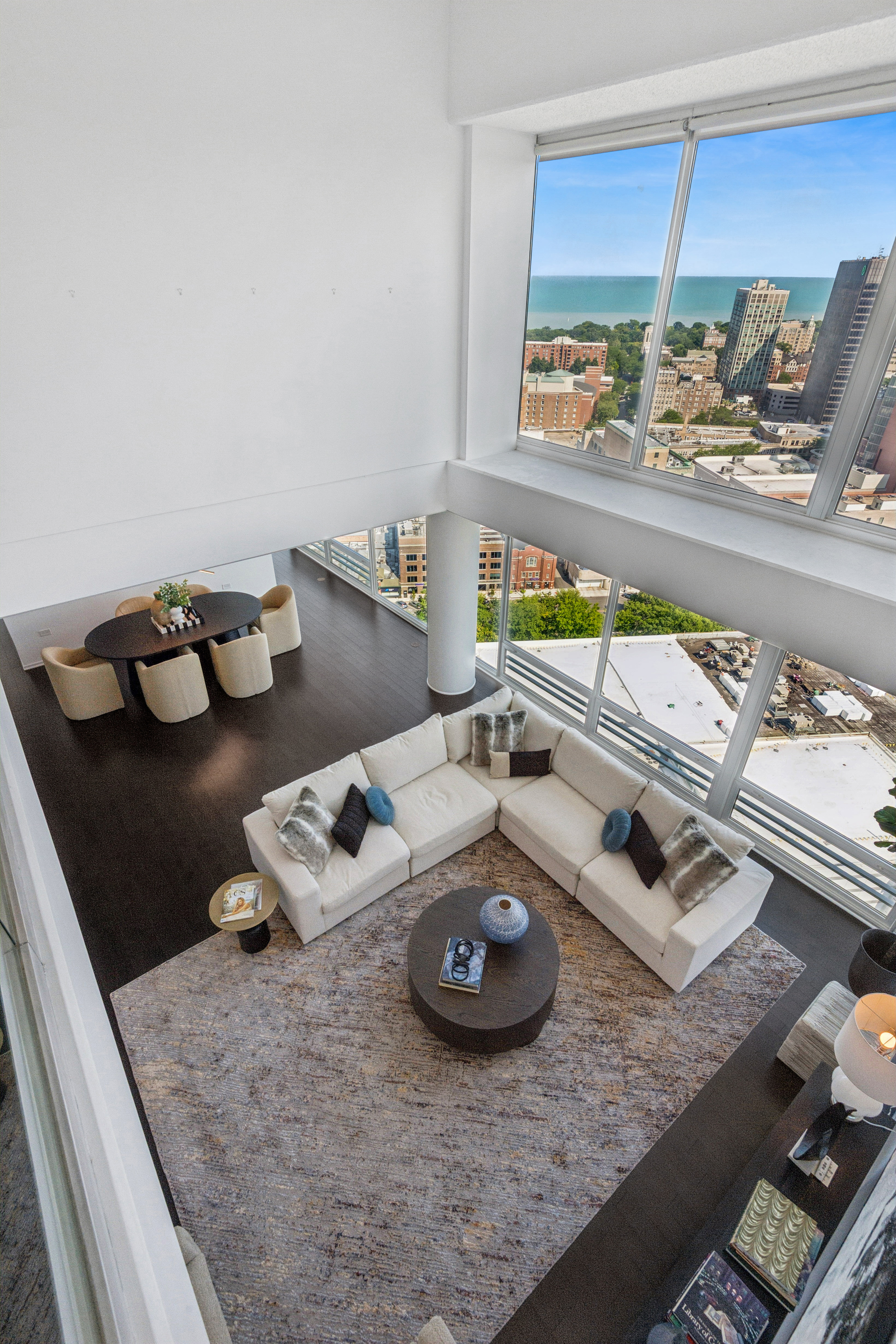  Reimagined Luxury Penthouse Designed by Award-winning Architect David Hovey - 物件實景