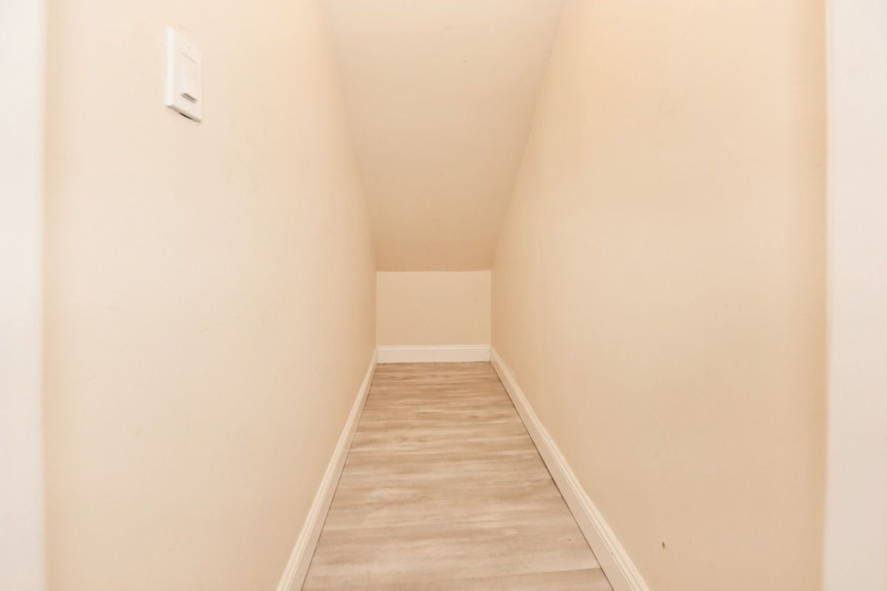  211 Lakeview Drive, Ridgewood, NJ 07450 - 物件實景