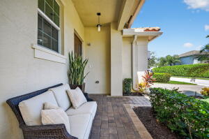 Delray Beach, Florida, 33446, United States, 4 Bedrooms Bedrooms, ,3 BathroomsBathrooms,Residential,For Sale,1984425