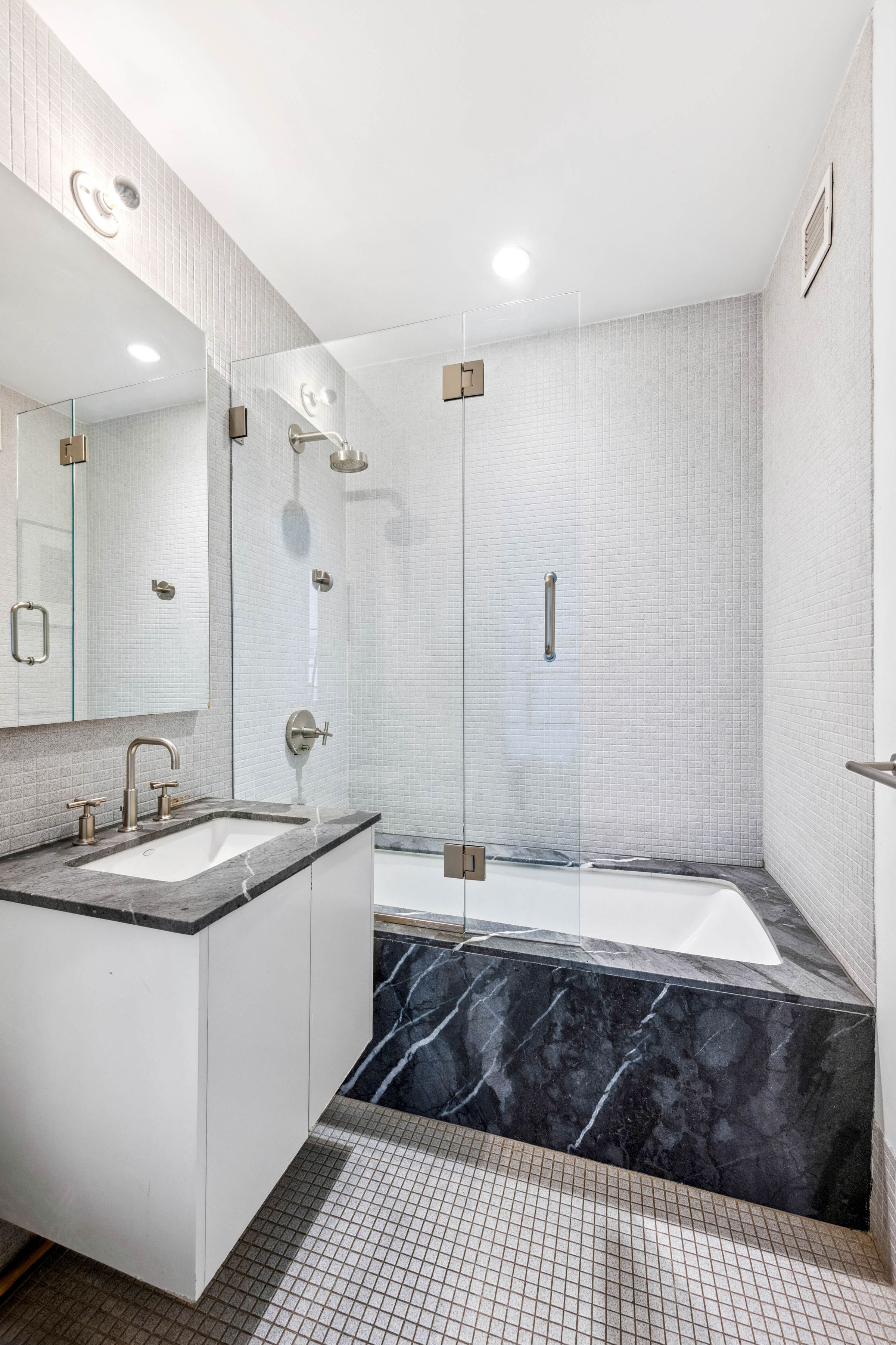  210 Lafayette Street, 7A - 物件實景