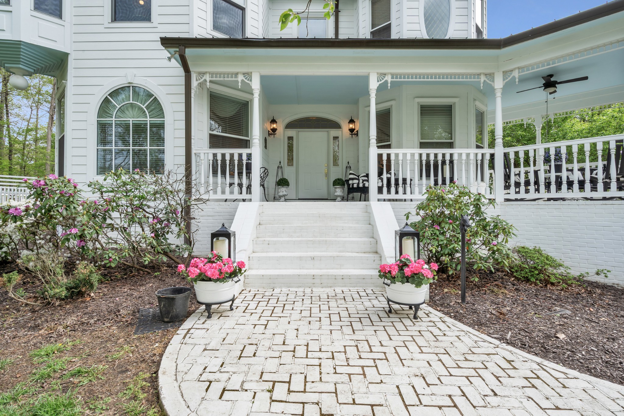 Dover, Tennessee, 37058, United States, 6 Bedrooms Bedrooms, ,4 BathroomsBathrooms,Residential,For Sale,1981726