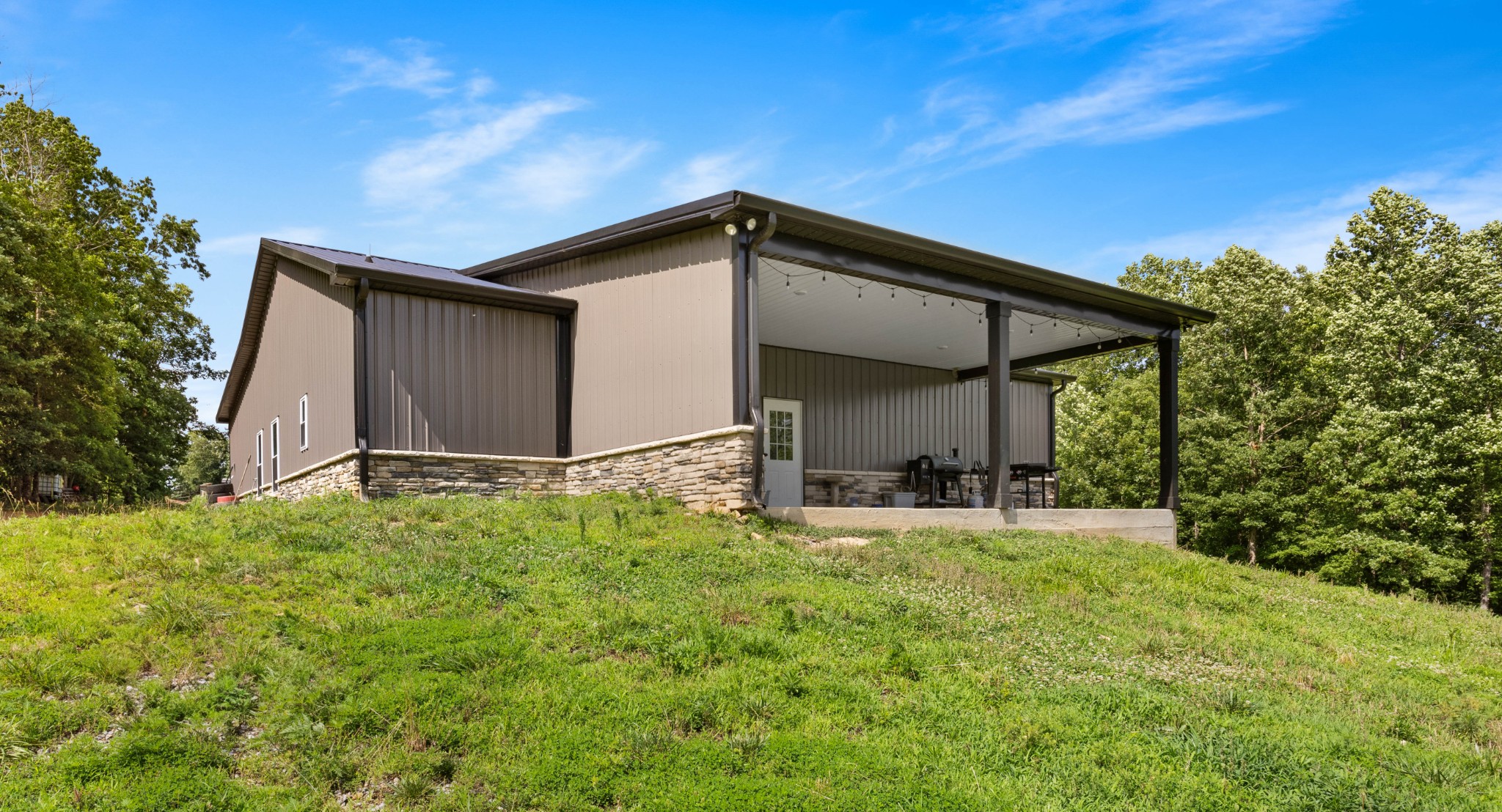 Indian Mound, Tennessee, 37079, United States, 3 Bedrooms Bedrooms, ,2 BathroomsBathrooms,Residential,For Sale,1866881