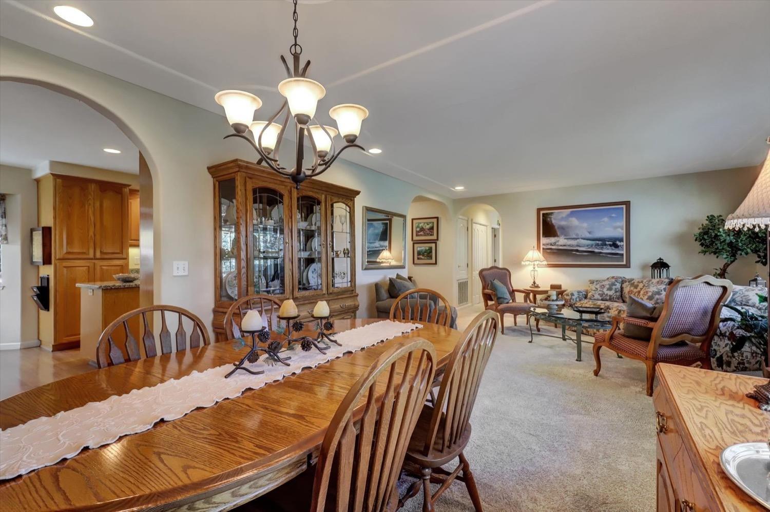 Grass Valley, California, 95949, United States, 3 Bedrooms Bedrooms, ,3 BathroomsBathrooms,Residential,For Sale,1840908