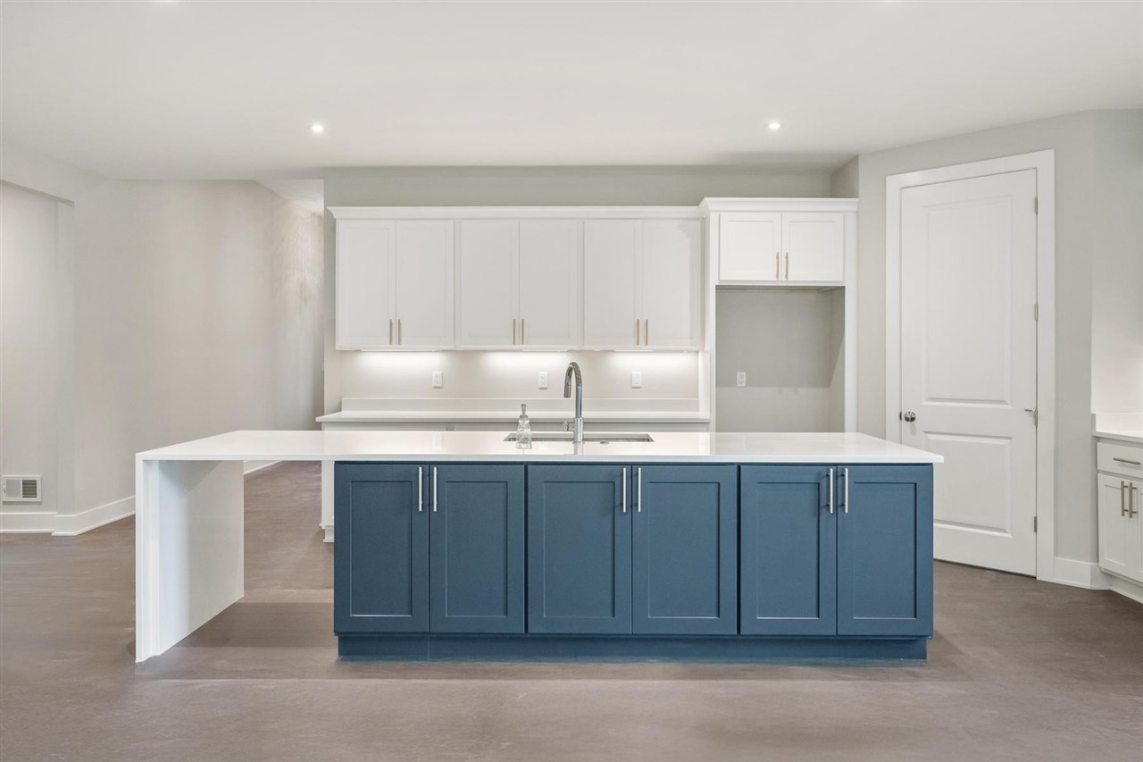 Harbor Springs, Michigan, 49740, United States, 3 Bedrooms Bedrooms, ,2 BathroomsBathrooms,Residential,For Sale,1991067