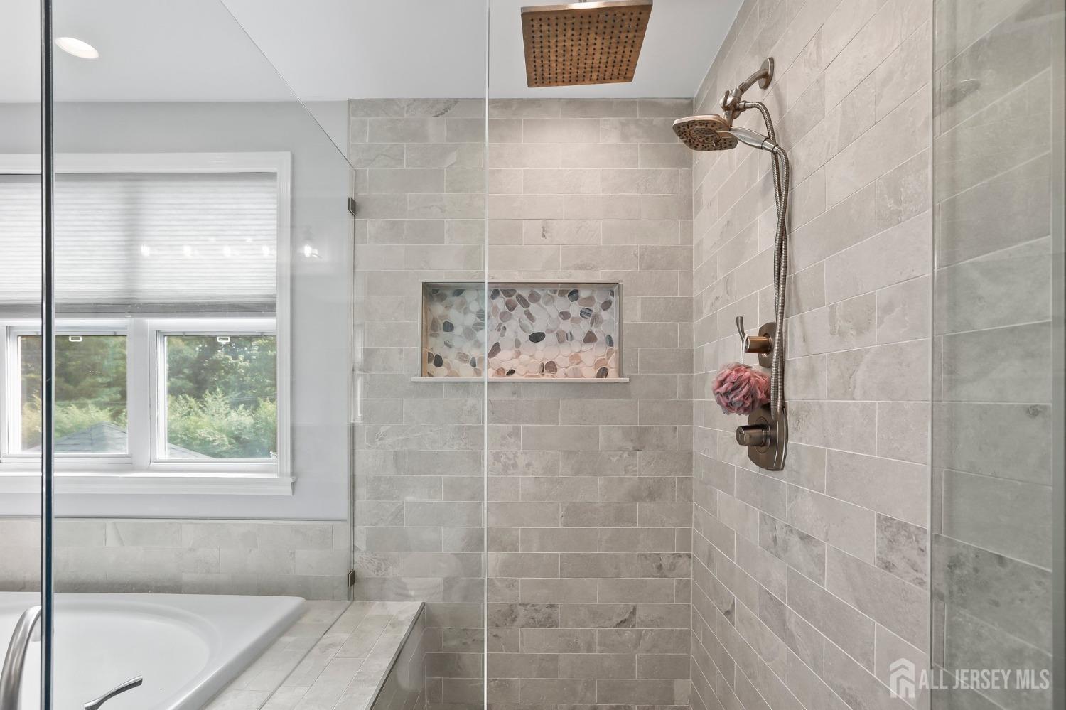 Marlboro, New Jersey, 07751, United States, 5 Bedrooms Bedrooms, ,3 BathroomsBathrooms,Residential,For Sale,1975938