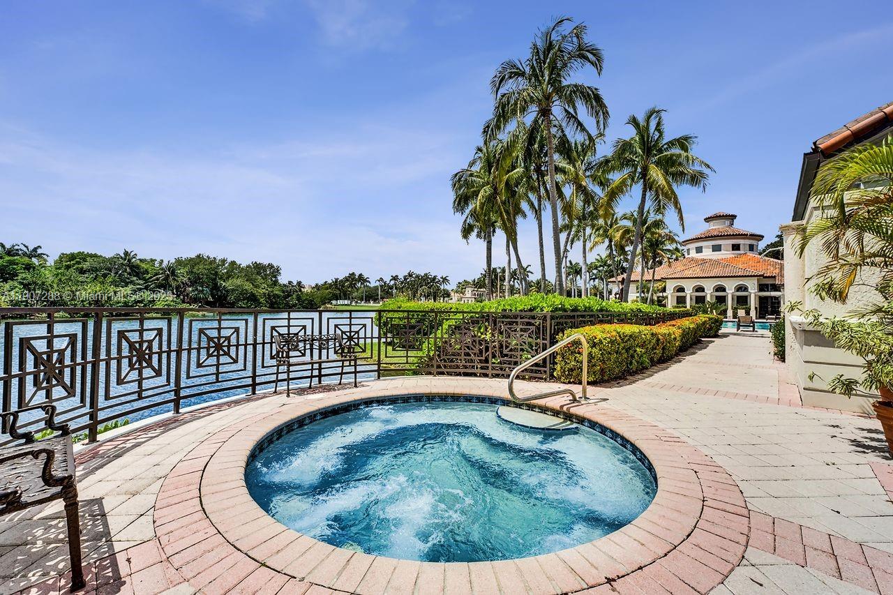 Hollywood, Florida, 33019, United States, 3 Bedrooms Bedrooms, ,3 BathroomsBathrooms,Residential,For Sale,1989592