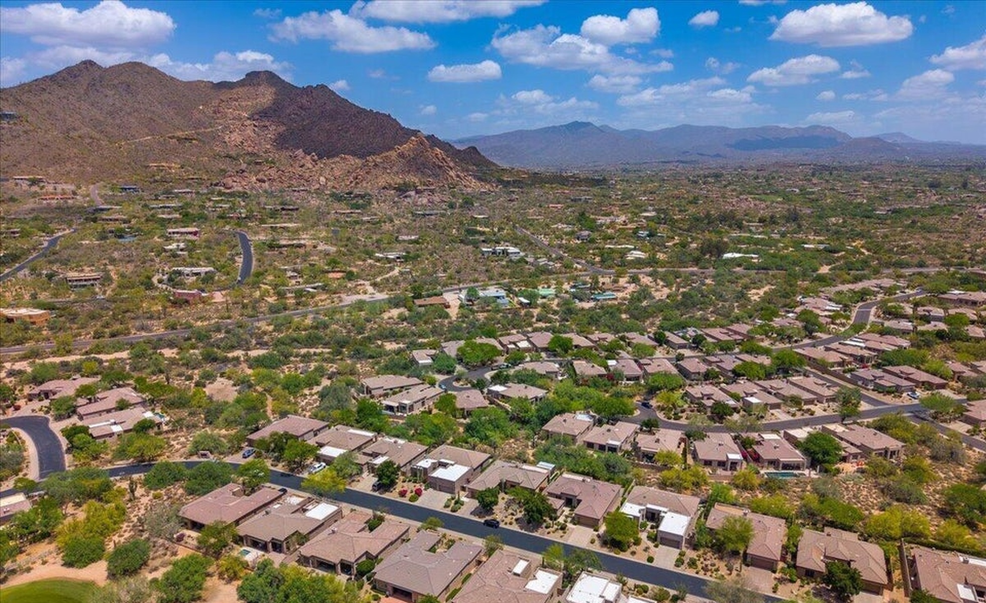  6755 East Nightingale Star Circle  Scottsdale, AZ - 物件實景