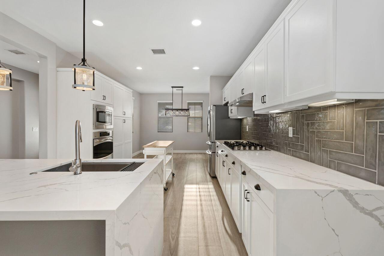 Indio, California, 92201, United States, 3 Bedrooms Bedrooms, ,2 BathroomsBathrooms,Residential,For Sale,1924635