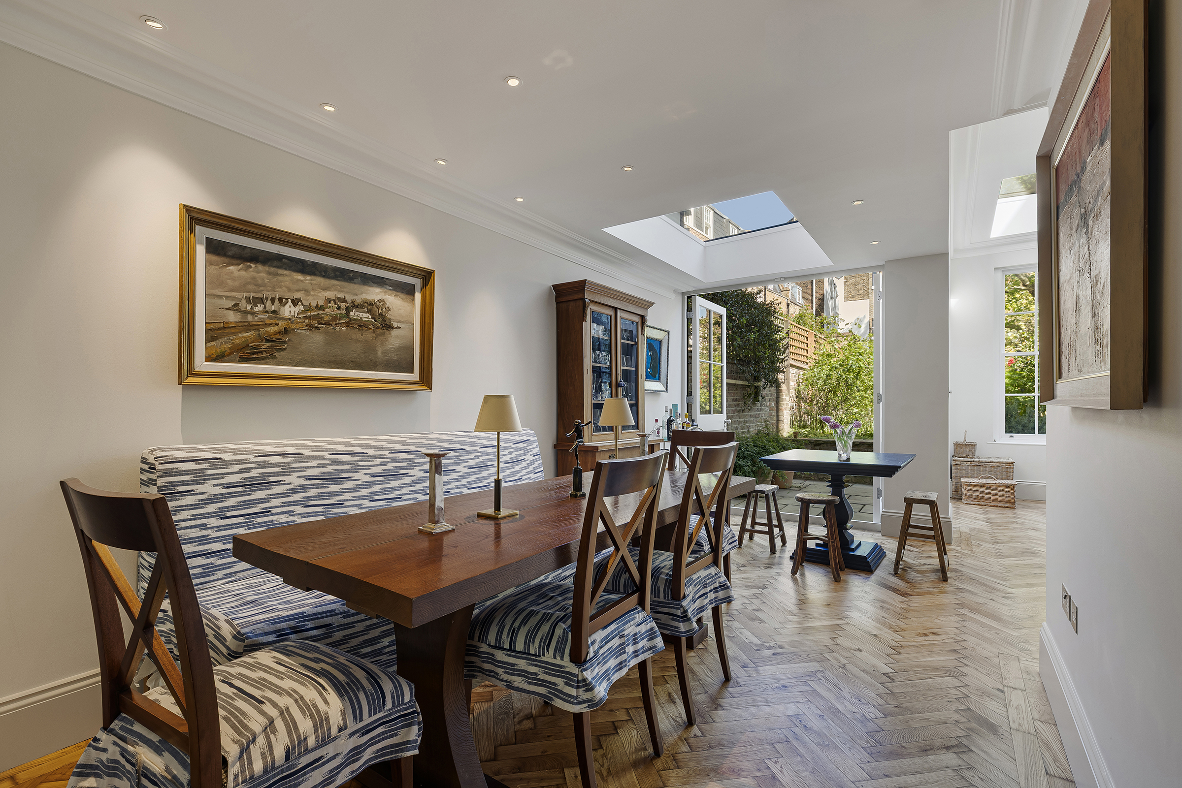  A Light-Filled Freehold House with a 45ft Garden in Prime Kensington - 物件實景