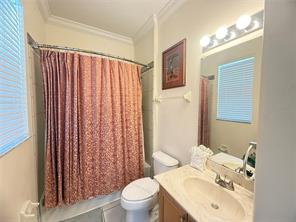 KISSIMMEE, Florida, 34747, United States, 7 Bedrooms Bedrooms, ,6 BathroomsBathrooms,Residential,For Sale,1980023