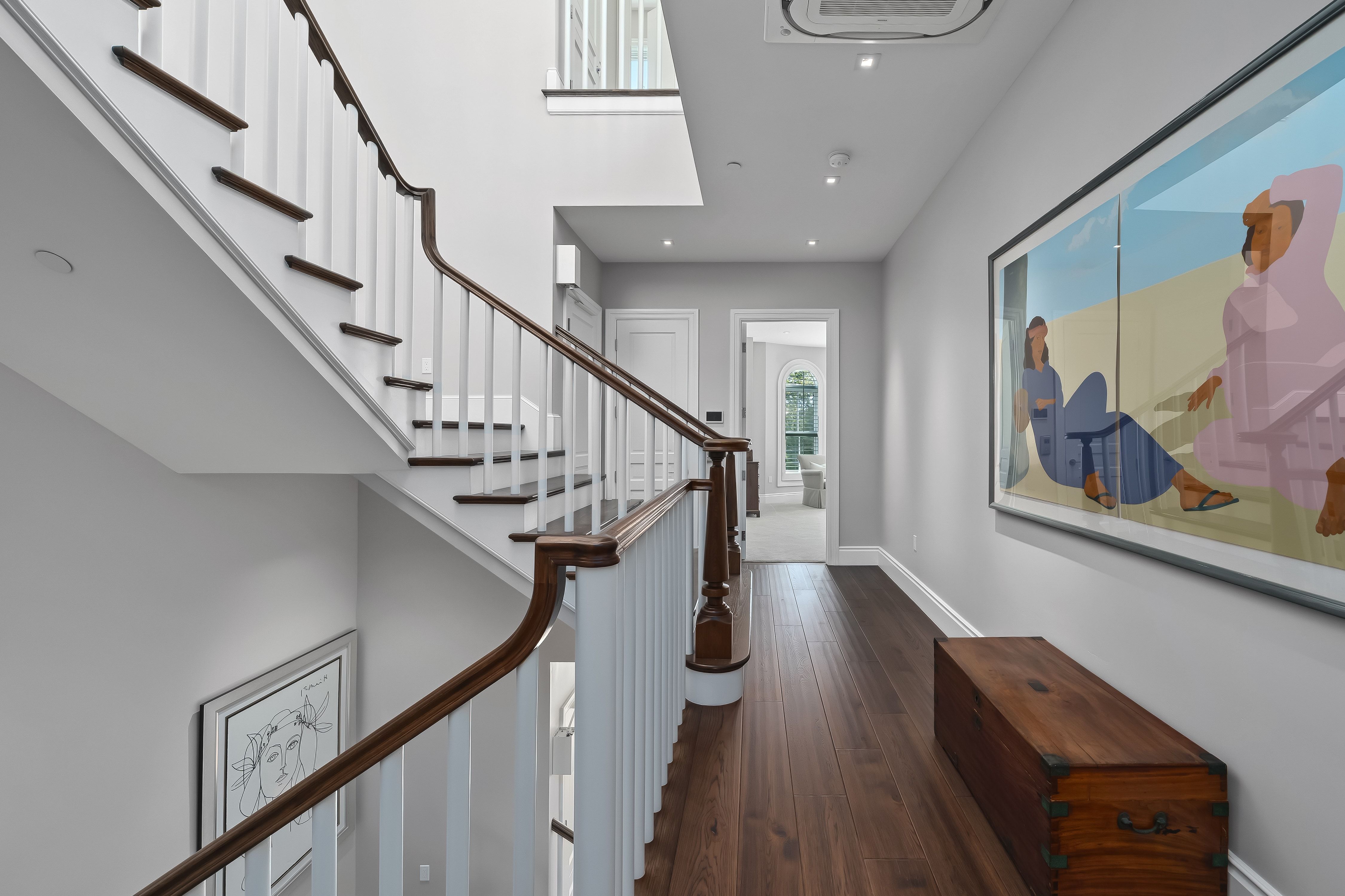  Classic Brownstone Architecture Meets Sophisticated Contemporary Living - 物件實景