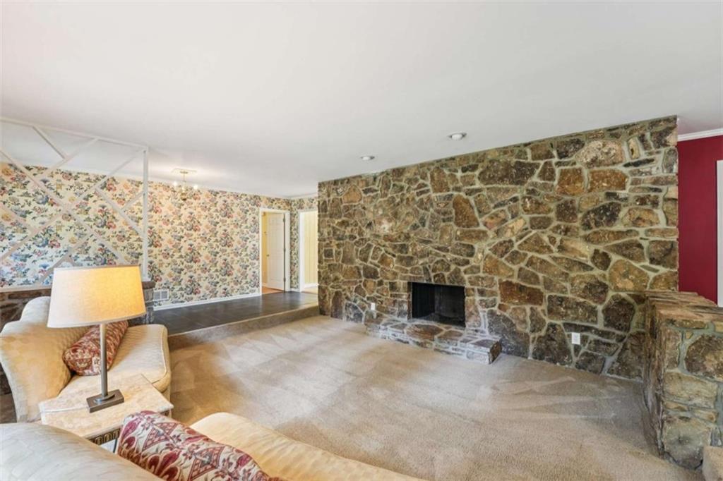 Marietta, Georgia, 30068, United States, 4 Bedrooms Bedrooms, ,3 BathroomsBathrooms,Residential,For Sale,1977177