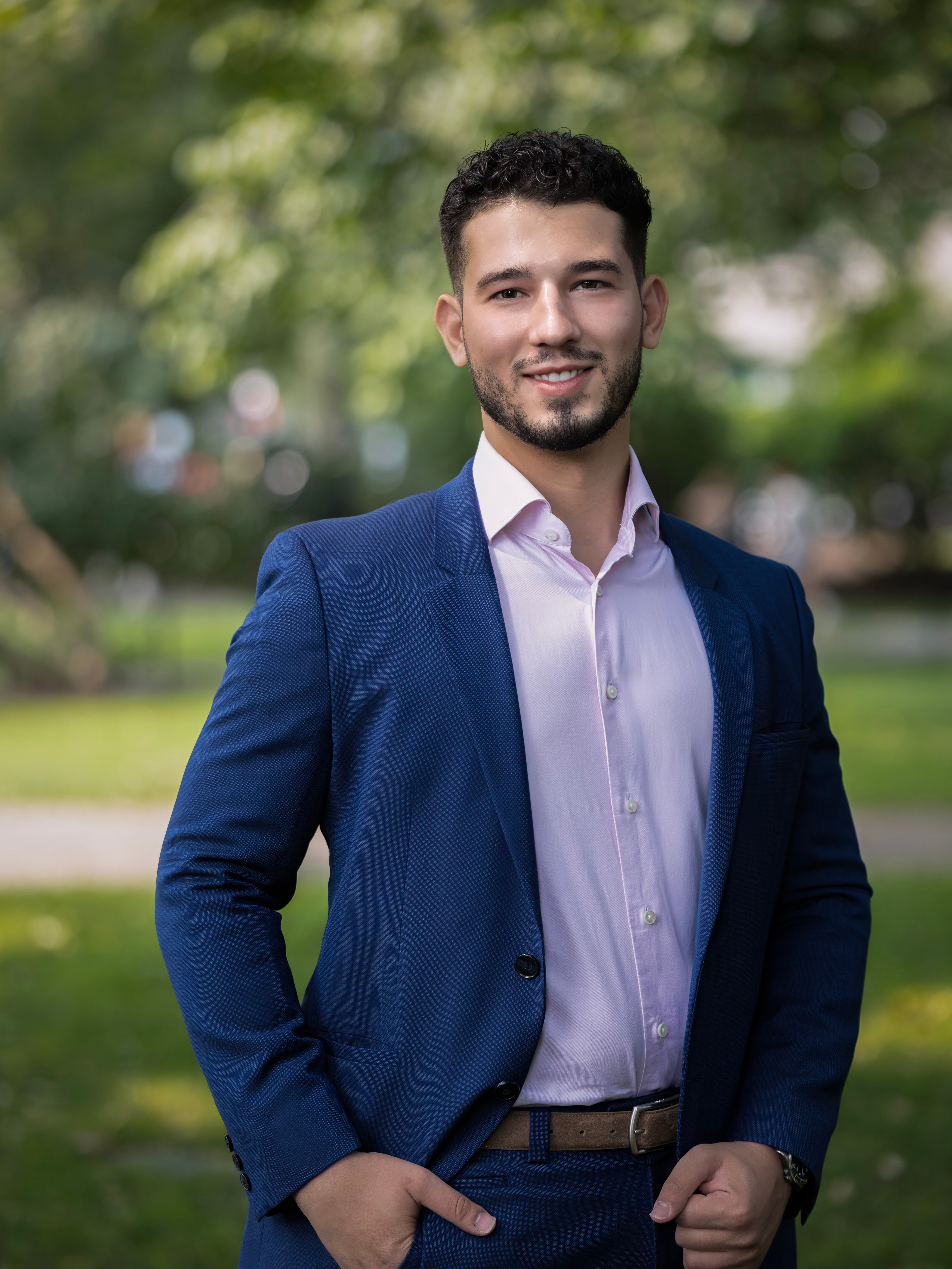 Anthony Kadelliu