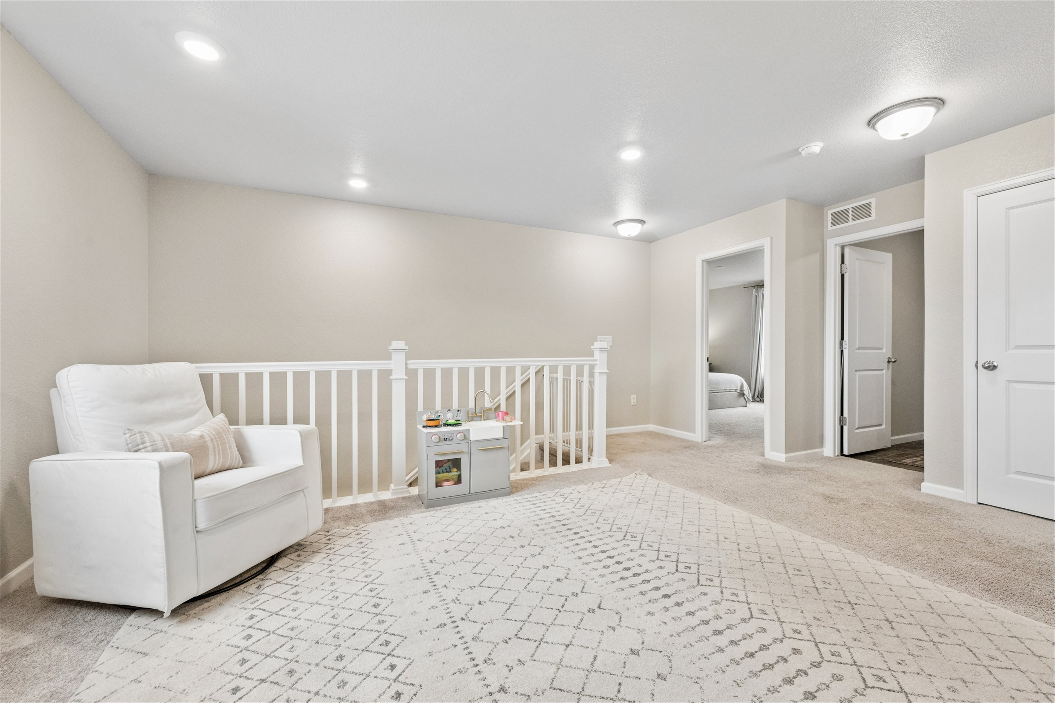  Welcome To Your Dream Home, Providing The Perfect Blend Of Comfort And Elegance. - 物件實景