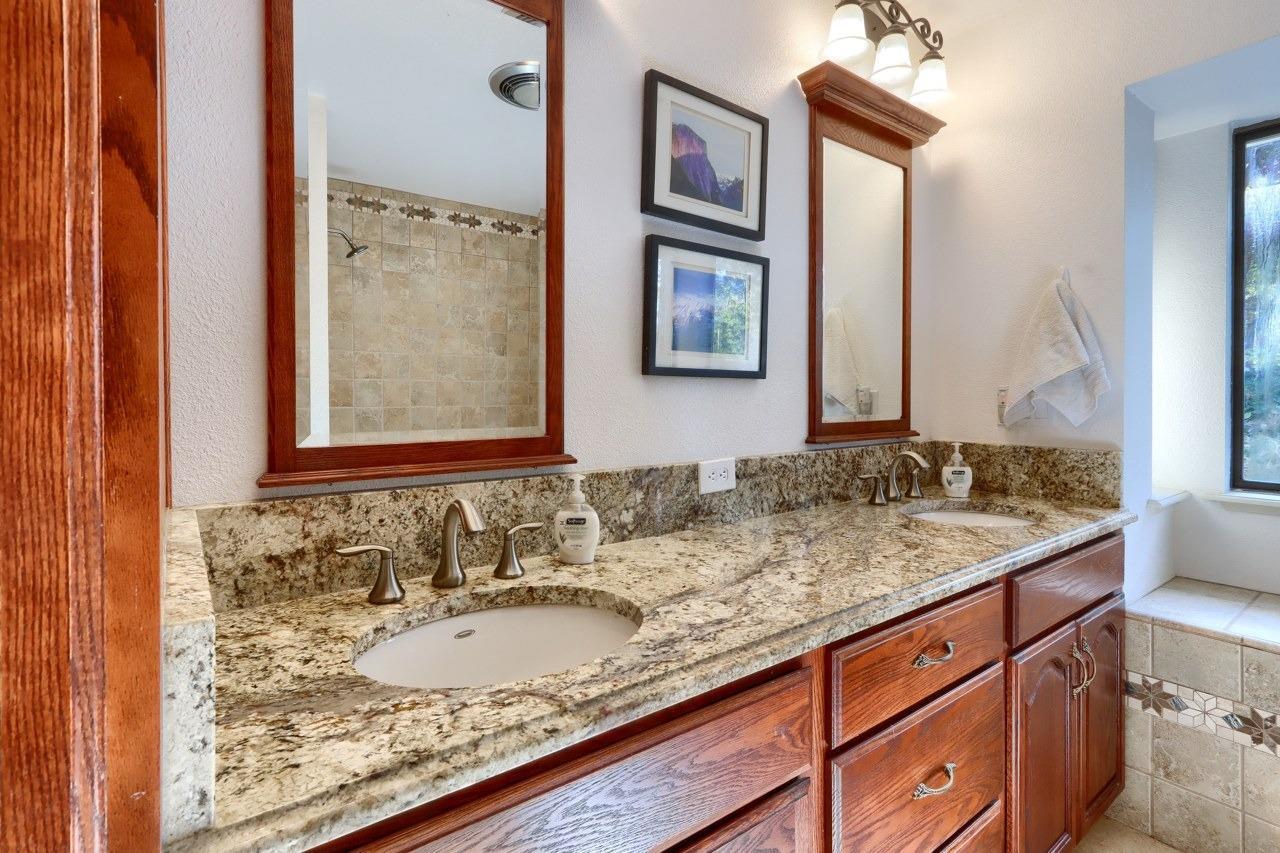 North Fork, California, 93643, United States, 3 Bedrooms Bedrooms, ,2 BathroomsBathrooms,Residential,For Sale,1983118