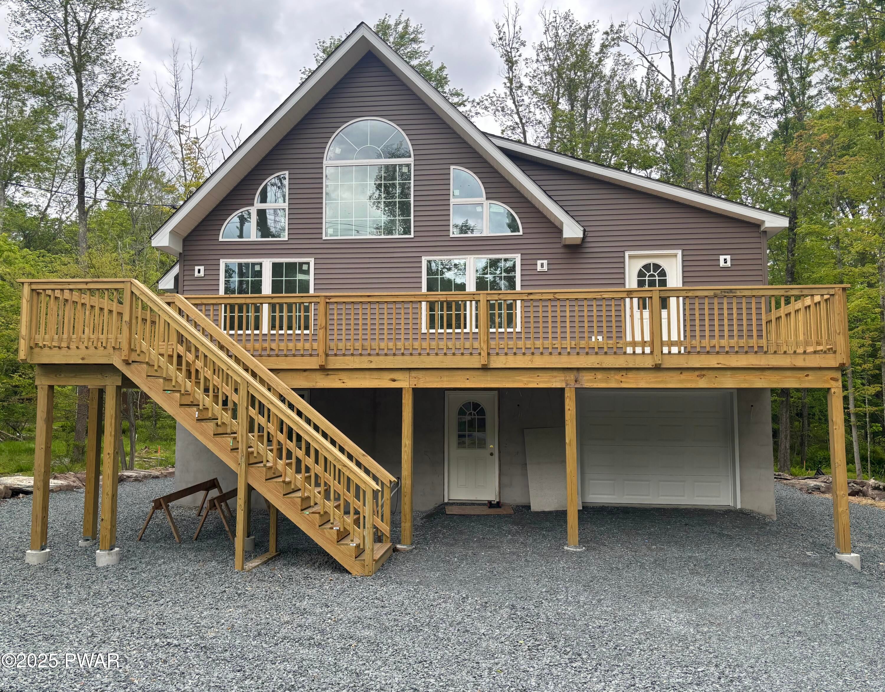 Lake Ariel, Pennsylvania, 18436, United States, 4 Bedrooms Bedrooms, ,4 BathroomsBathrooms,Residential,For Sale,1878609