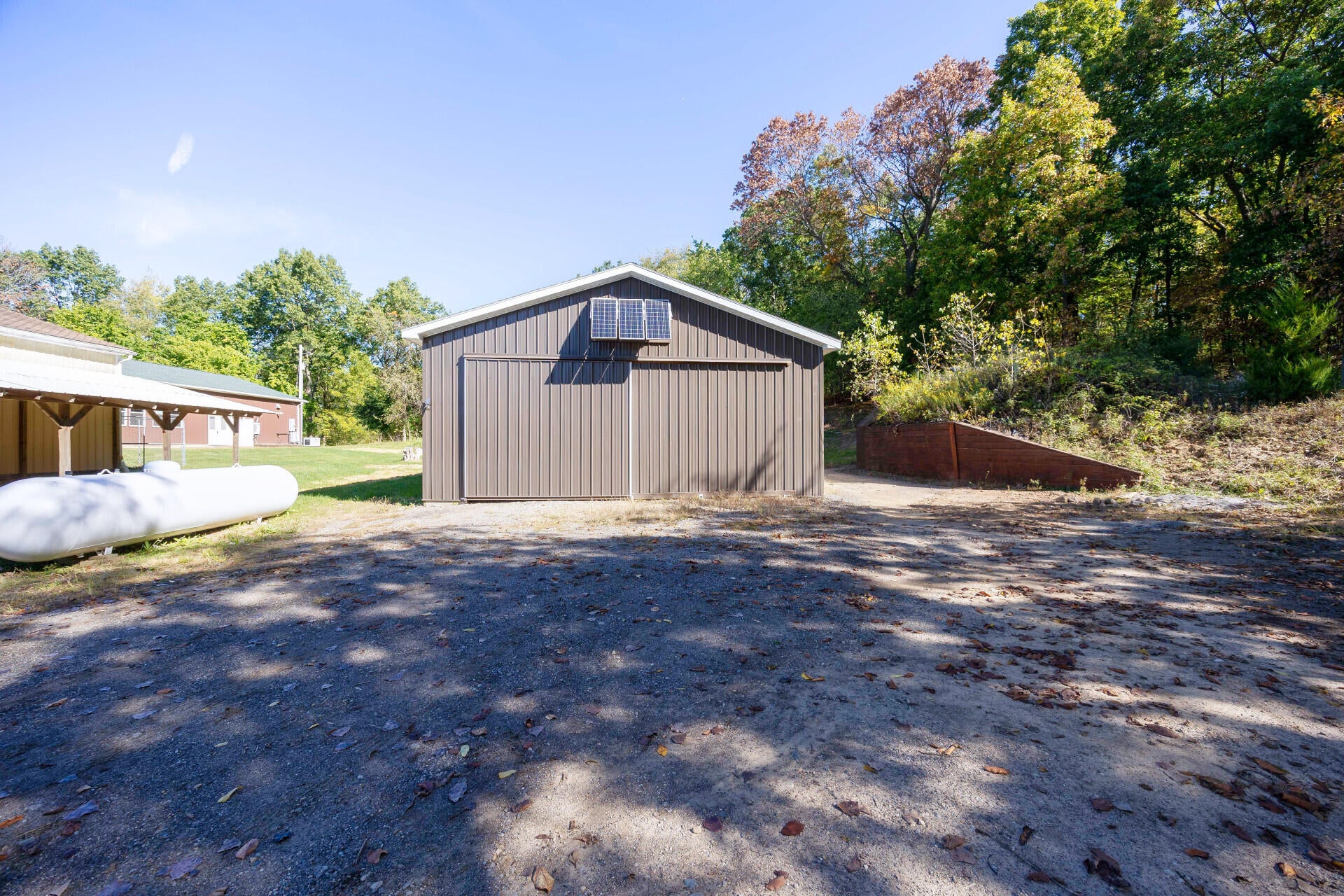 Brooklyn, Michigan, 49230, United States, 3 Bedrooms Bedrooms, ,3 BathroomsBathrooms,Residential,For Sale,1991046