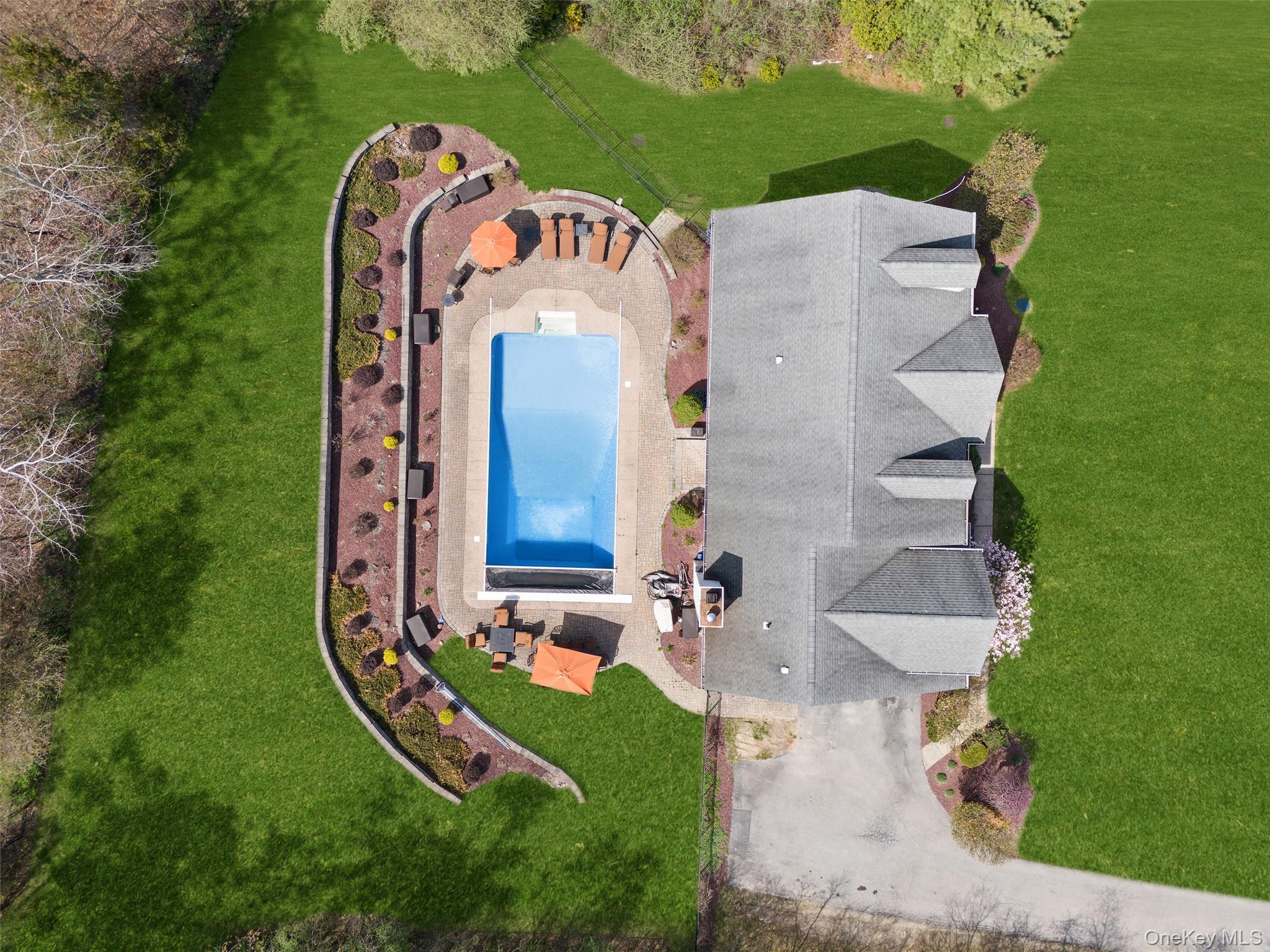 Poughkeepsie, New York, 12603, United States, 4 Bedrooms Bedrooms, ,5 BathroomsBathrooms,Residential,For Sale,1916939