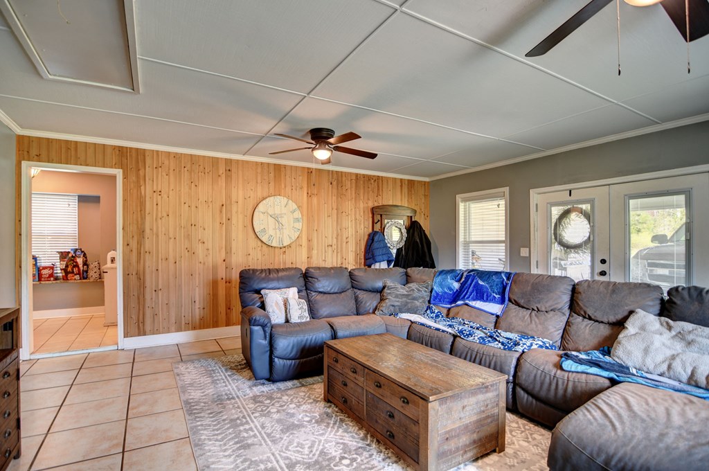 Valdosta, Georgia, 31601, United States, 4 Bedrooms Bedrooms, ,3 BathroomsBathrooms,Residential,For Sale,2005442