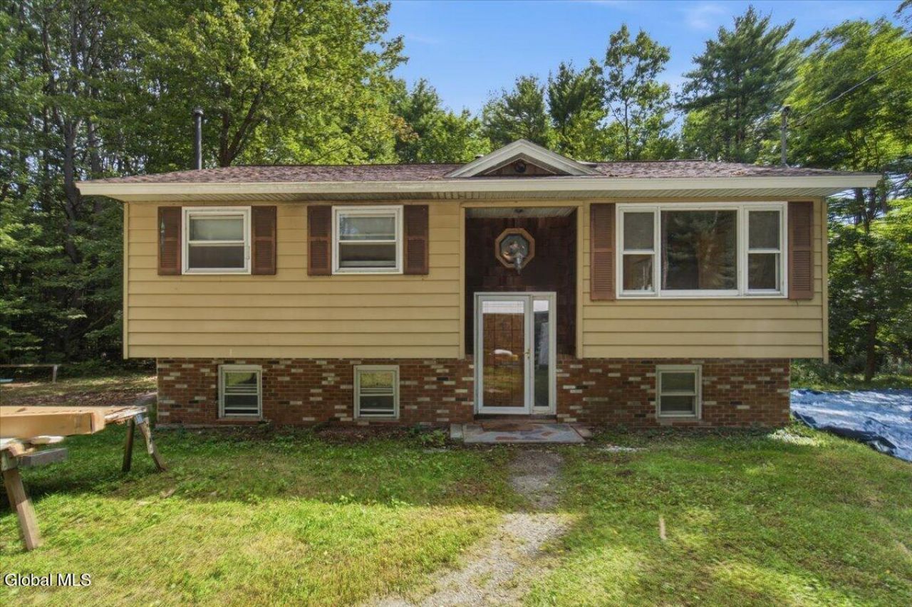 Coy Rd, Greenfield Center, NY 12833