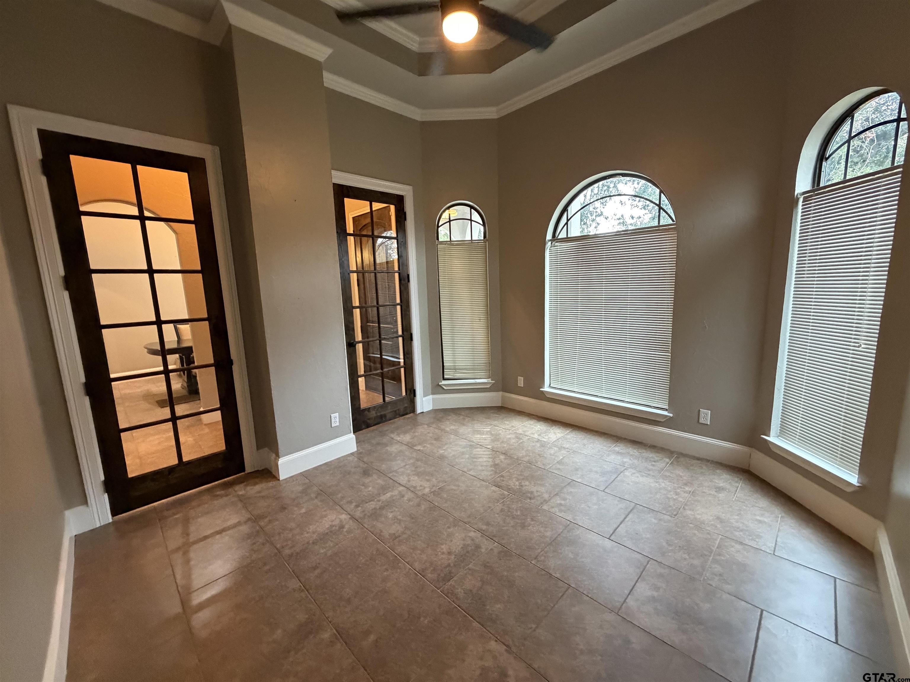 Tyler, Texas, 75704, United States, 4 Bedrooms Bedrooms, ,4 BathroomsBathrooms,Residential,For Sale,2003262