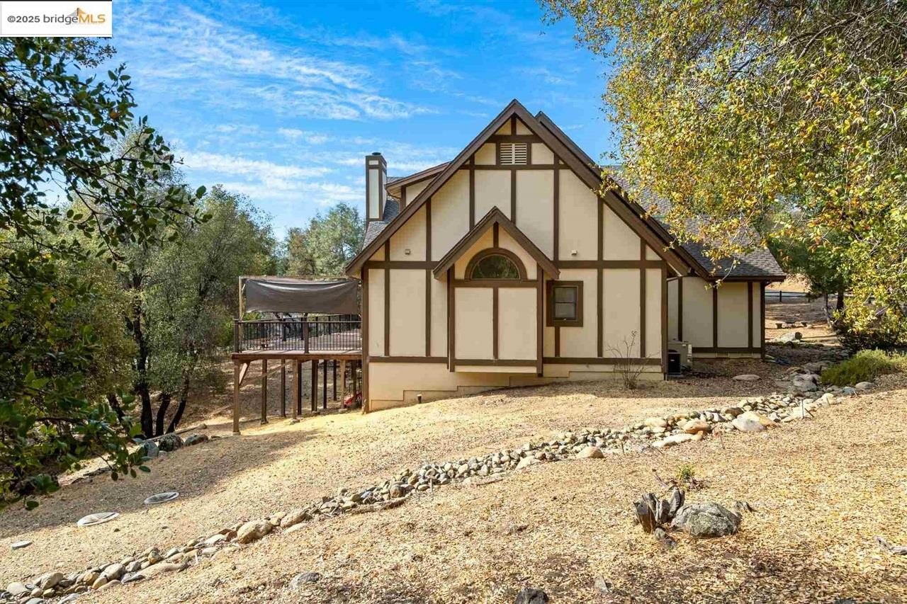 Sonora, California, 95370, United States, 4 Bedrooms Bedrooms, ,3 BathroomsBathrooms,Residential,For Sale,1976244