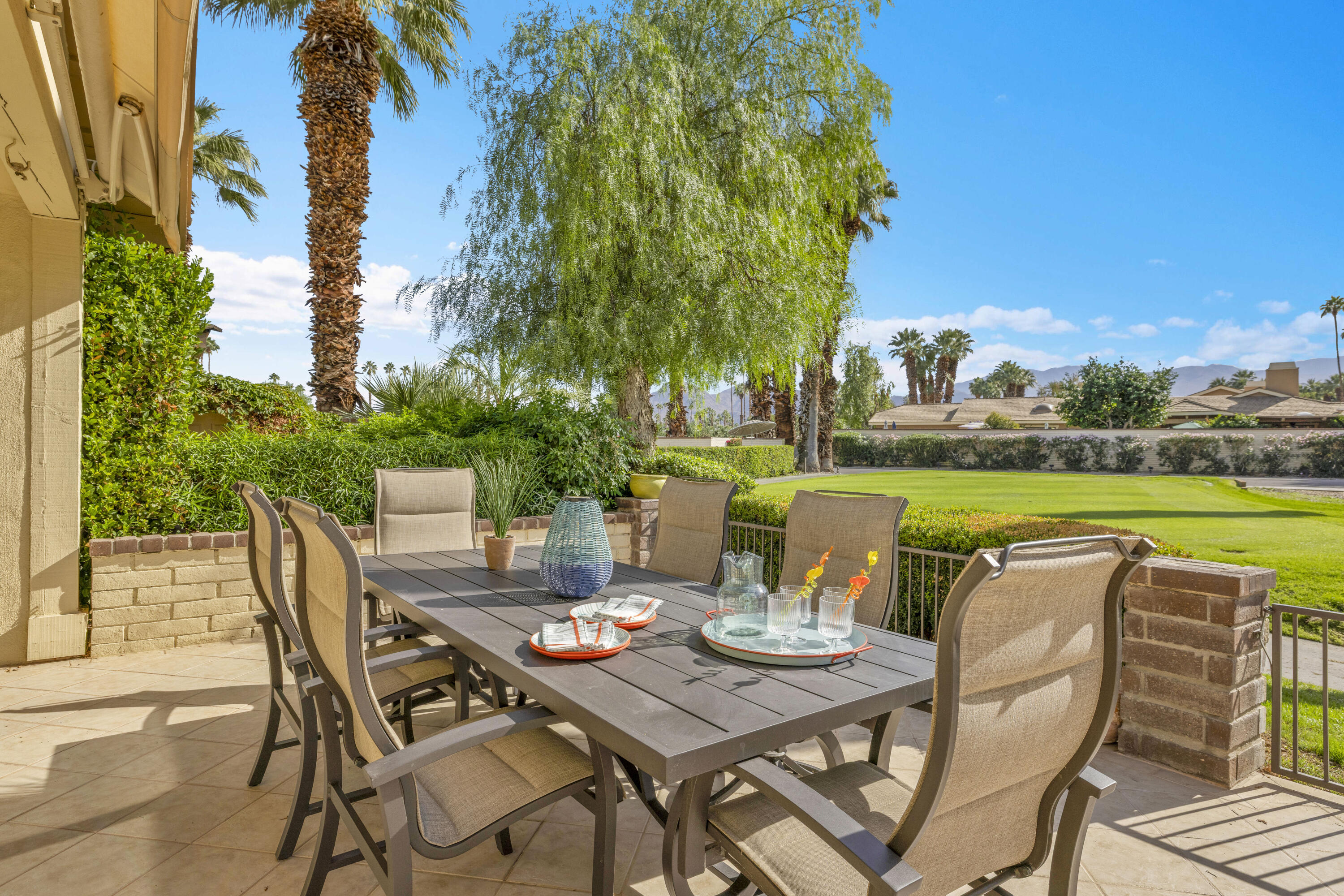 Palm Desert, California, 92260, United States, 2 Bedrooms Bedrooms, ,2 BathroomsBathrooms,Residential,For Sale,1987933