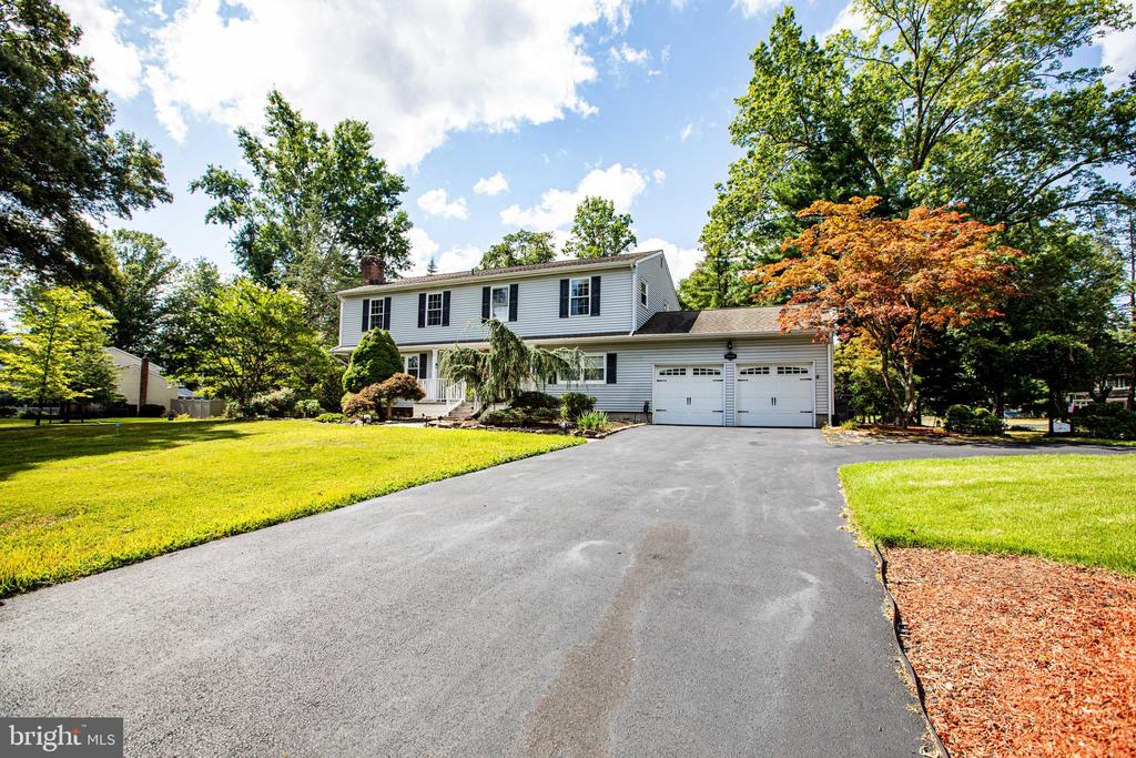 Hightstown, New Jersey, 08520, United States, 5 Bedrooms Bedrooms, ,4 BathroomsBathrooms,Residential,For Sale,1928581