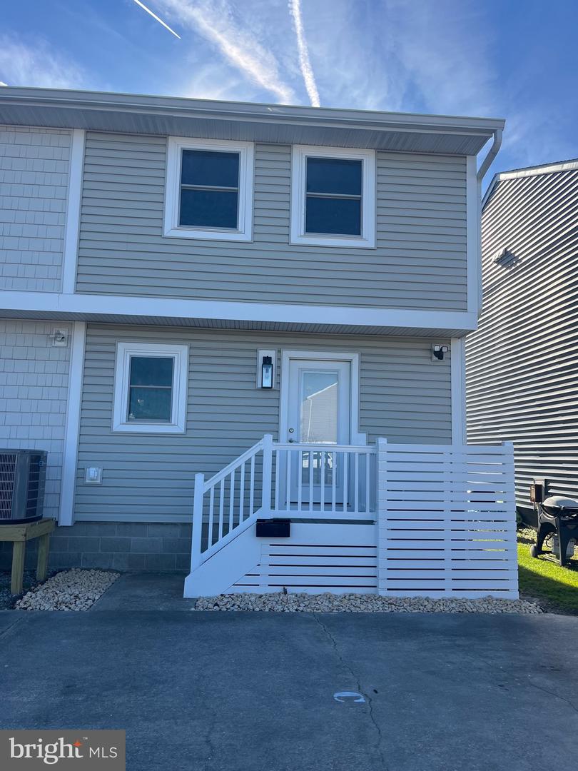 Ocean City, Maryland, 21842, United States, 3 Bedrooms Bedrooms, ,3 BathroomsBathrooms,Residential,For Sale,2003431