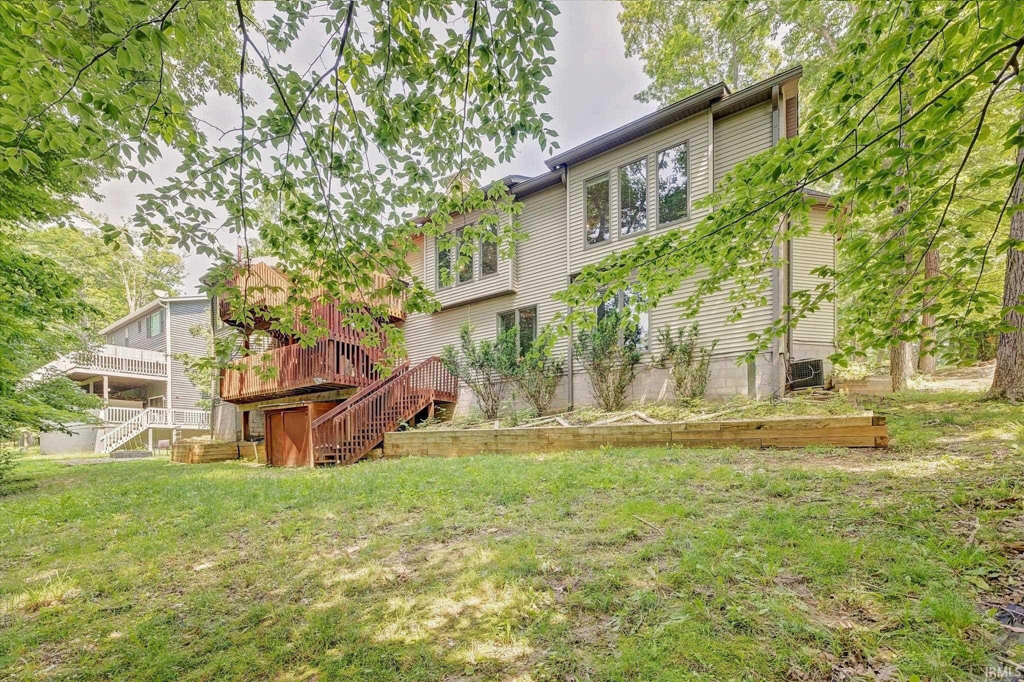 Bloomington, Indiana, 47401, United States, 5 Bedrooms Bedrooms, ,4 BathroomsBathrooms,Residential,For Sale,1924485