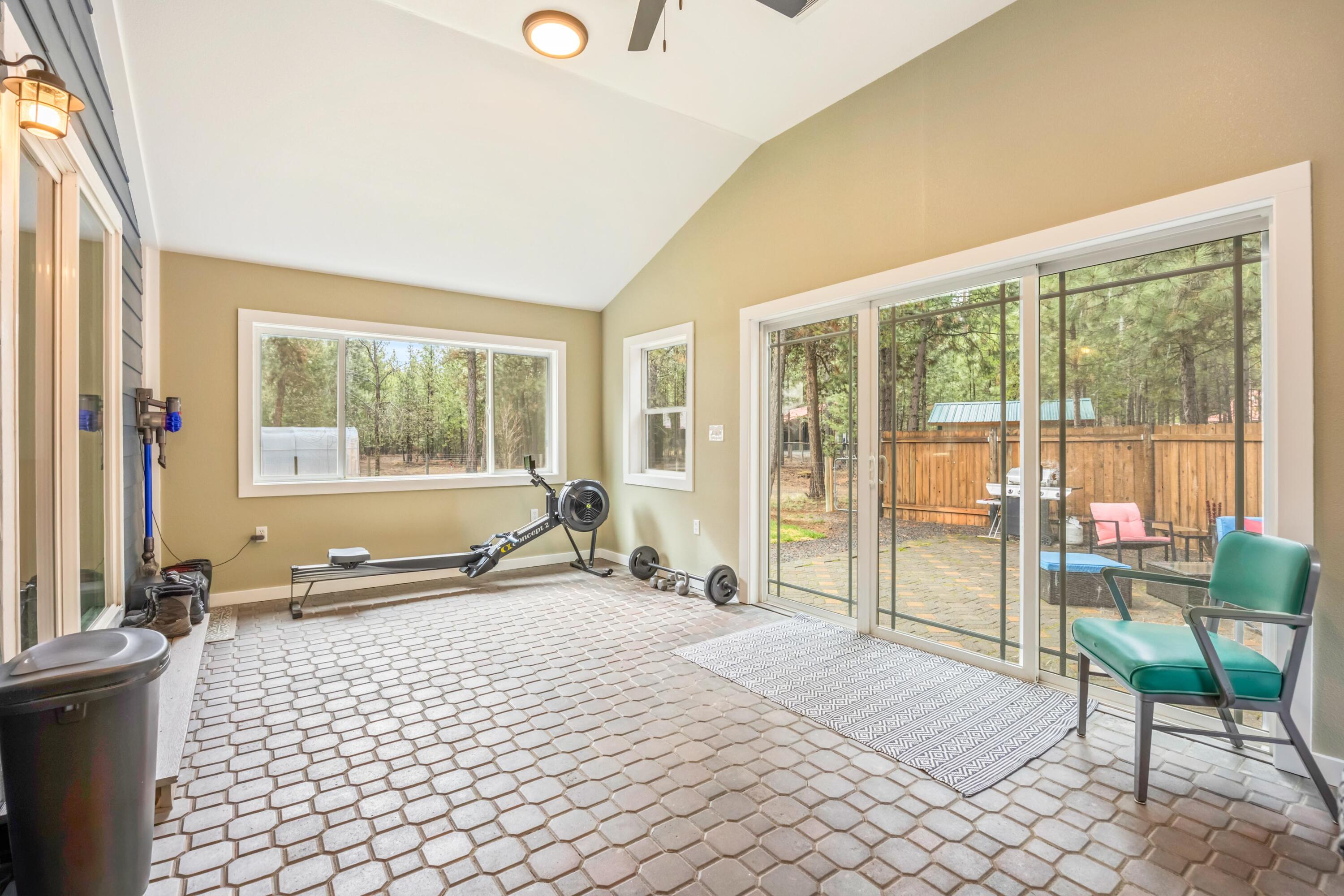 La Pine, Oregon, 97739, United States, 3 Bedrooms Bedrooms, ,3 BathroomsBathrooms,Residential,For Sale,2033541