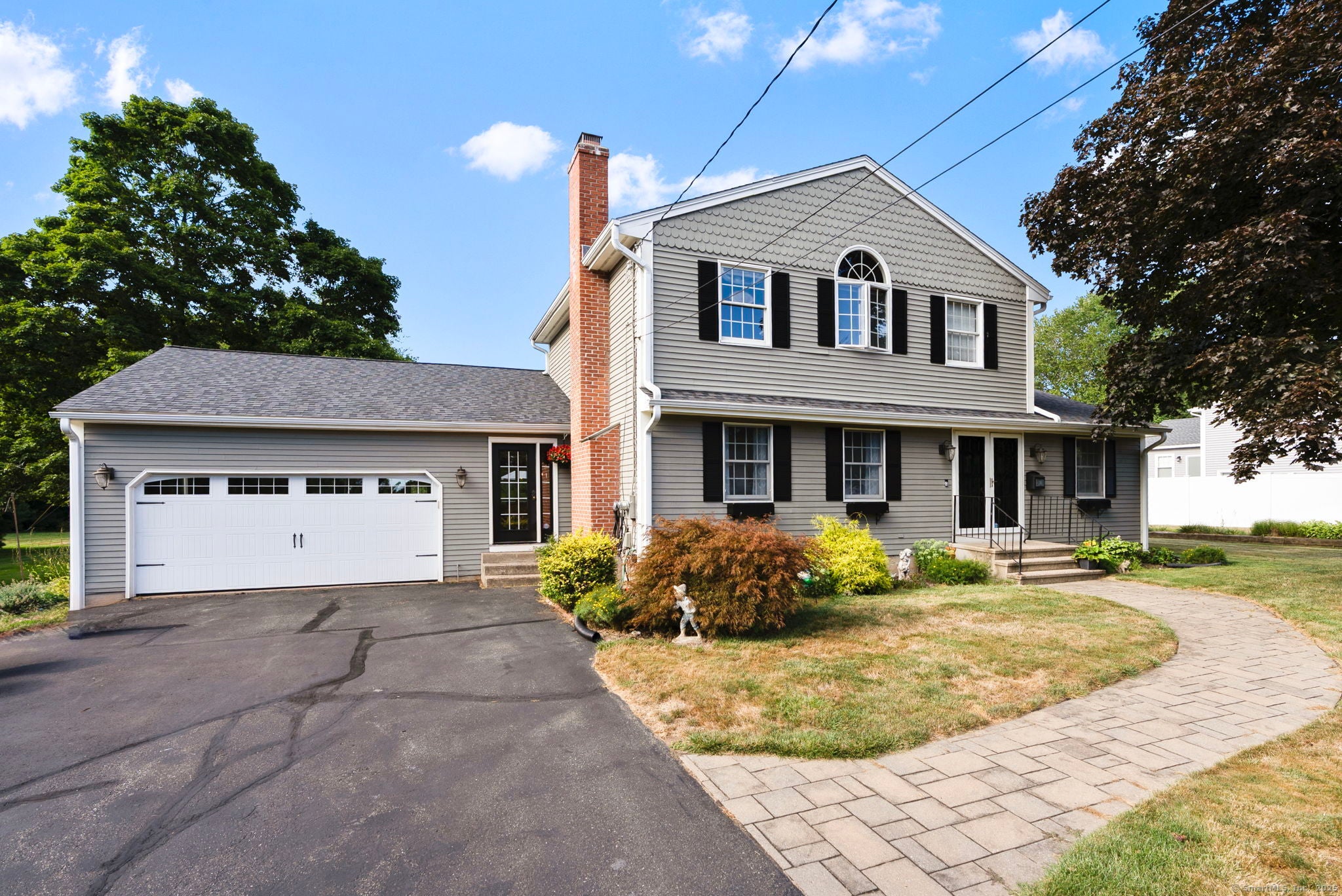 Rocky Hill, Connecticut, 06067, United States, 3 Bedrooms Bedrooms, ,3 BathroomsBathrooms,Residential,For Sale,1944890