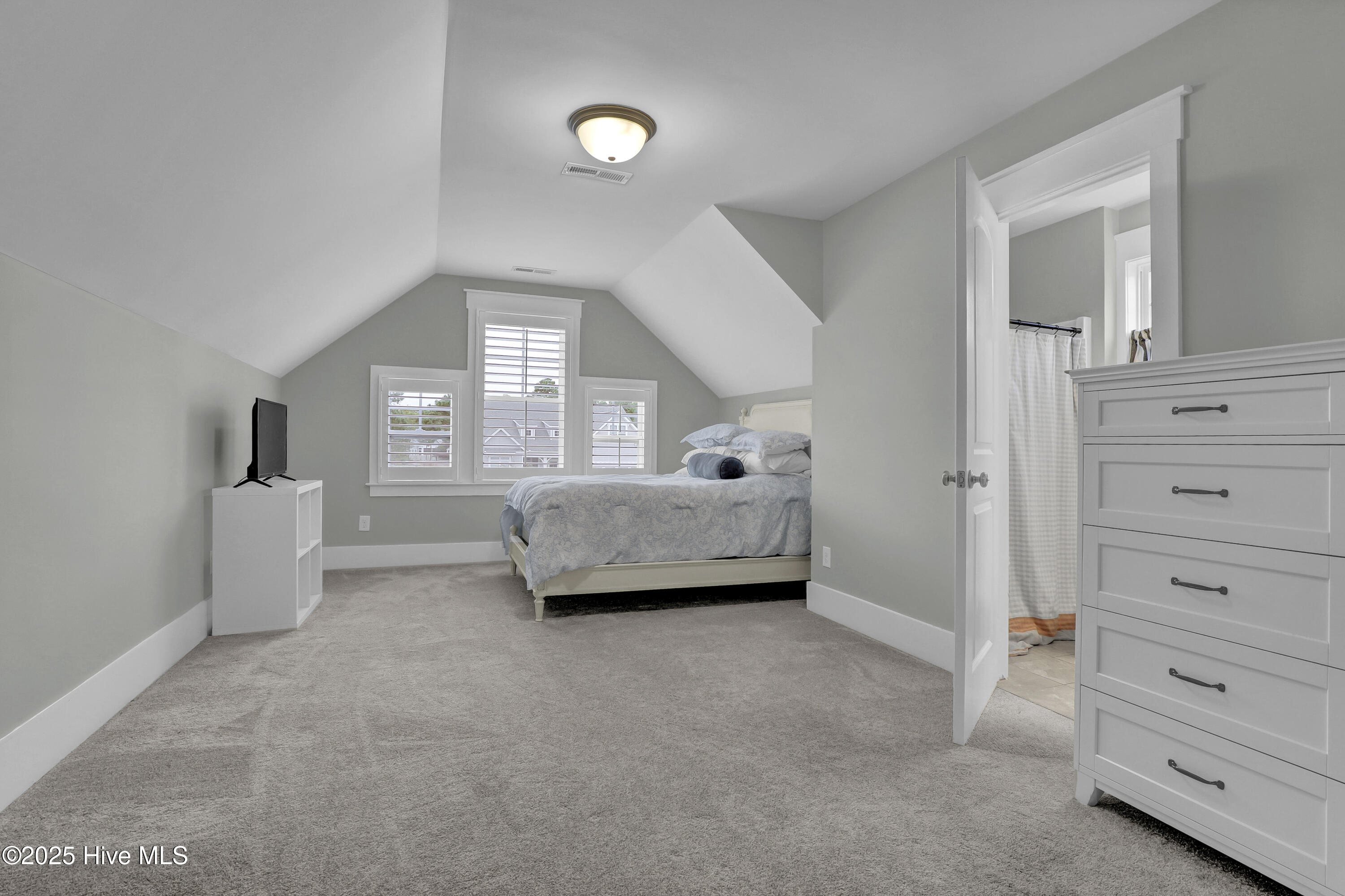 Hampstead, North Carolina, 28443, United States, 3 Bedrooms Bedrooms, ,3 BathroomsBathrooms,Residential,For Sale,1968029