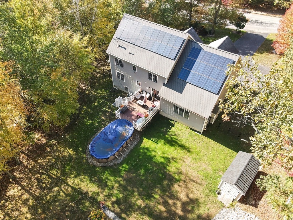 Northbridge, Massachusetts, 01534, United States, 4 Bedrooms Bedrooms, ,2 BathroomsBathrooms,Residential,For Sale,1977320