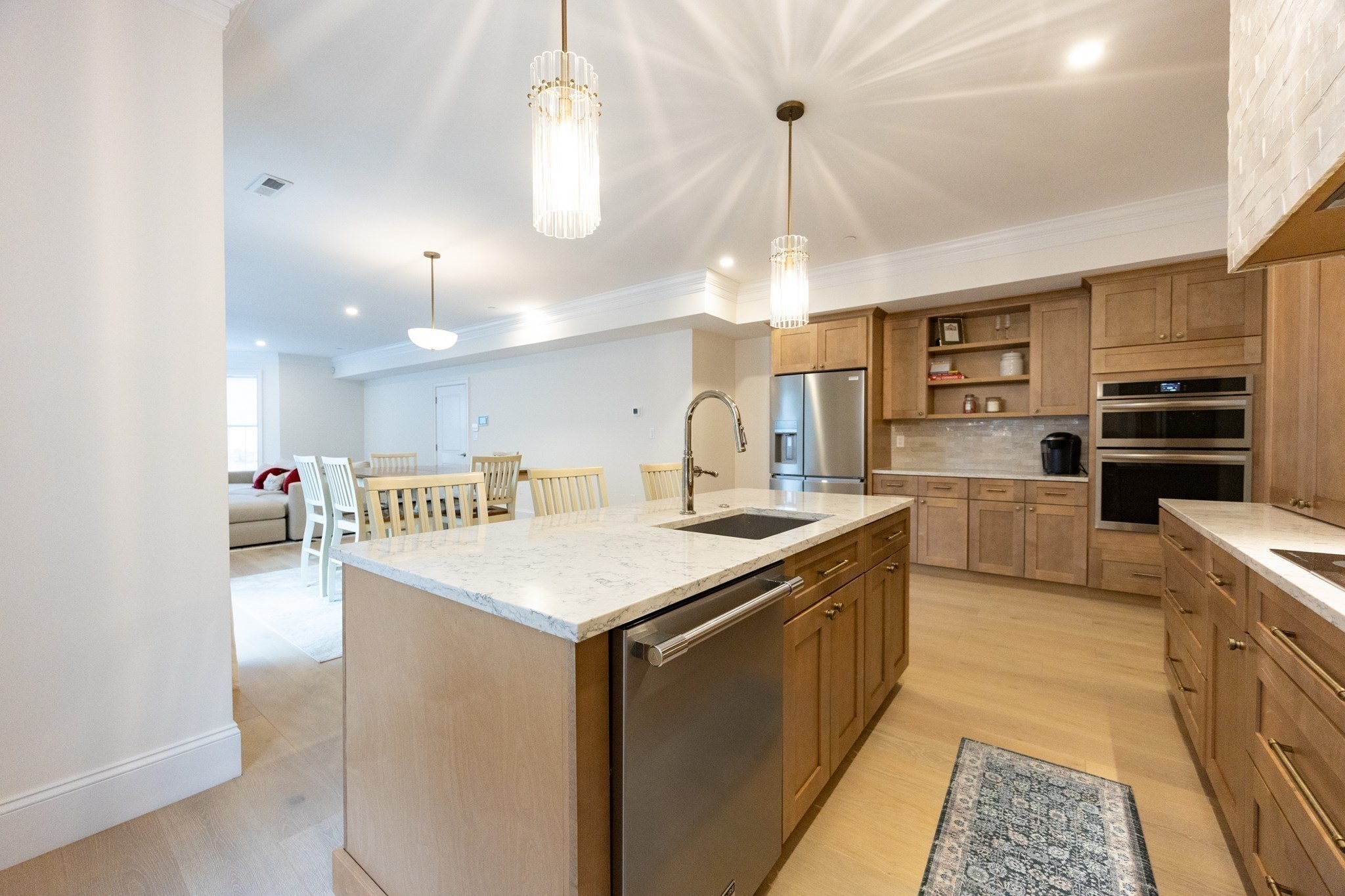 Boston, Massachusetts, 02134, United States, 3 Bedrooms Bedrooms, ,2 BathroomsBathrooms,Residential,For Sale,2034966