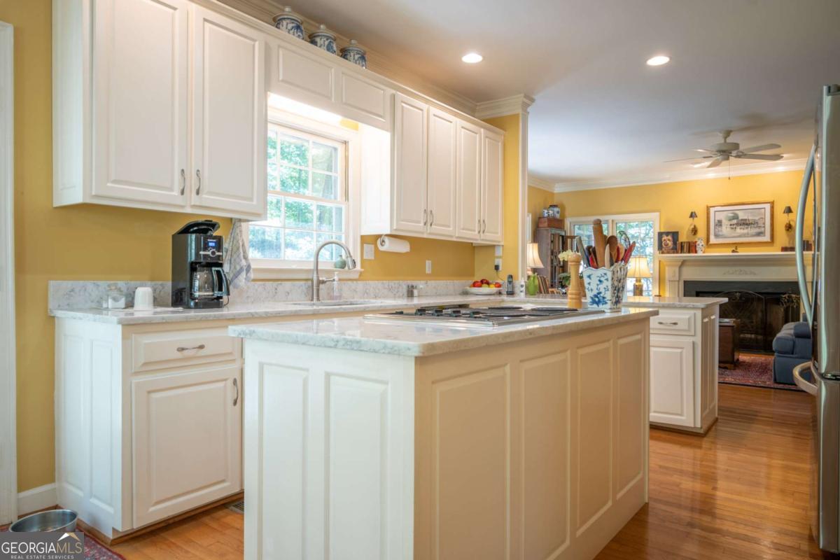 Athens, Georgia, 30606, United States, 4 Bedrooms Bedrooms, ,3 BathroomsBathrooms,Residential,For Sale,1826686