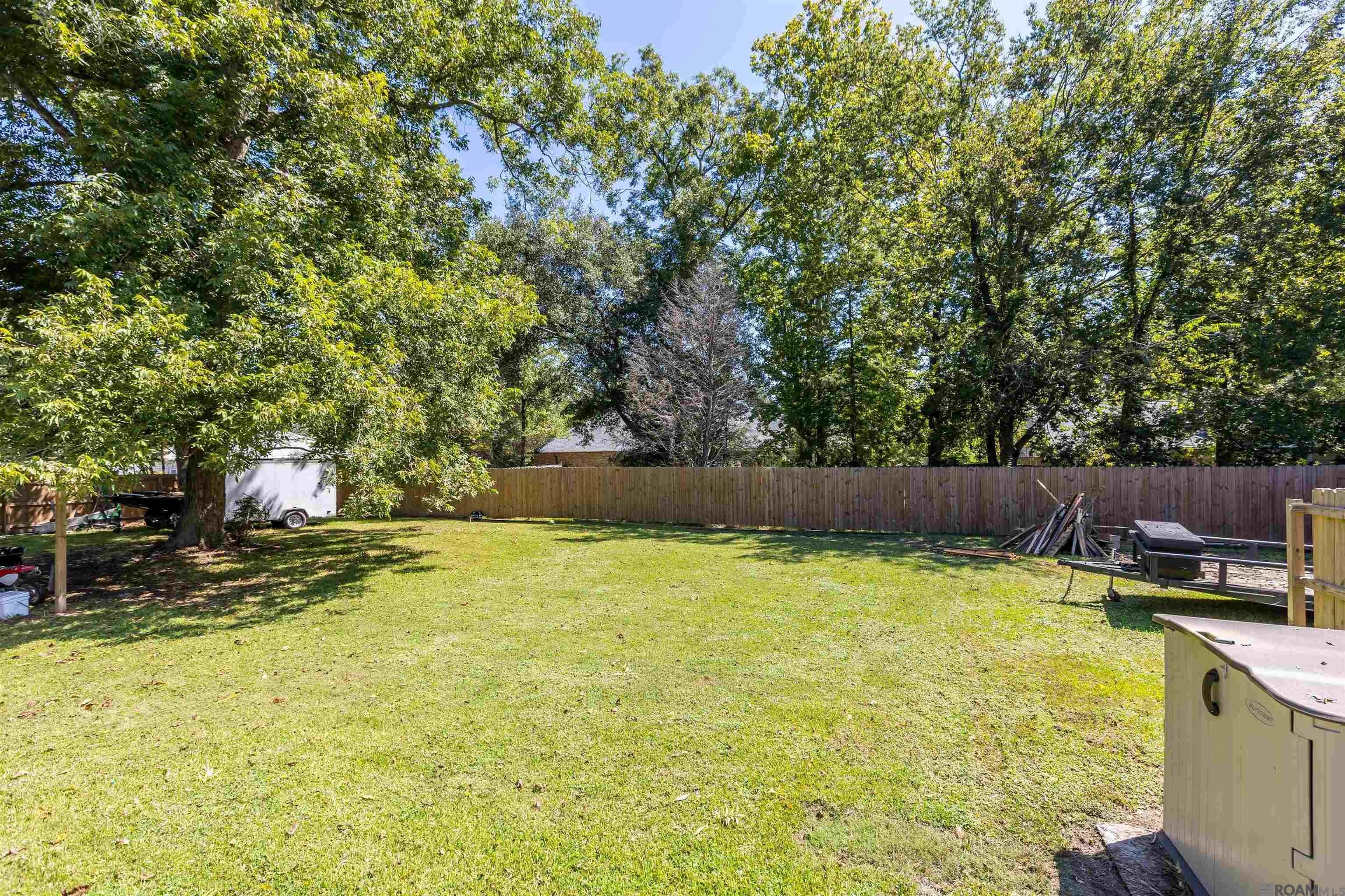 Baton Rouge, Louisiana, 70820, United States, 4 Bedrooms Bedrooms, ,3 BathroomsBathrooms,Residential,For Sale,1980276