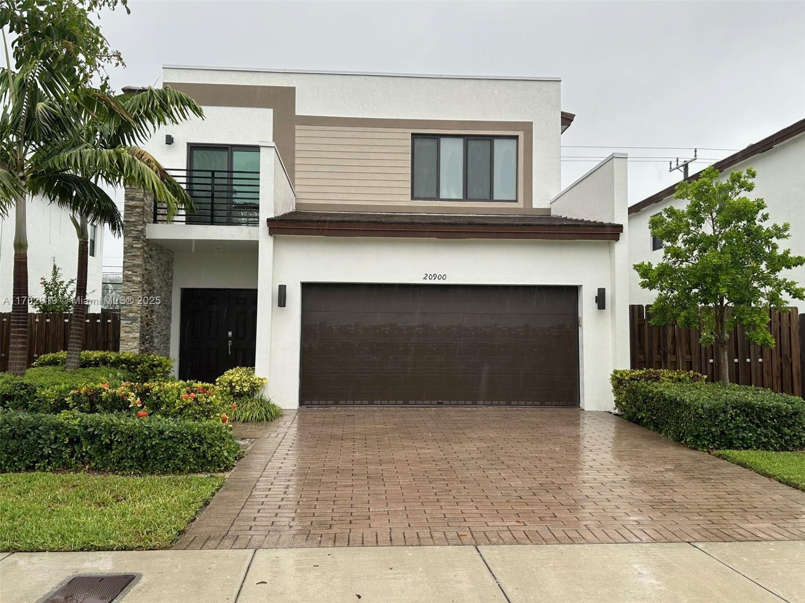Miami, Florida, 33179, United States, 4 Bedrooms Bedrooms, ,3 BathroomsBathrooms,Residential,For Sale,1768374