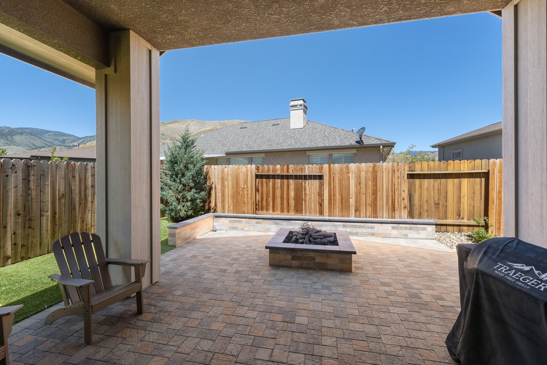  Built in 2024, Single level home minutes away from Silver Oak golf course - 物件實景