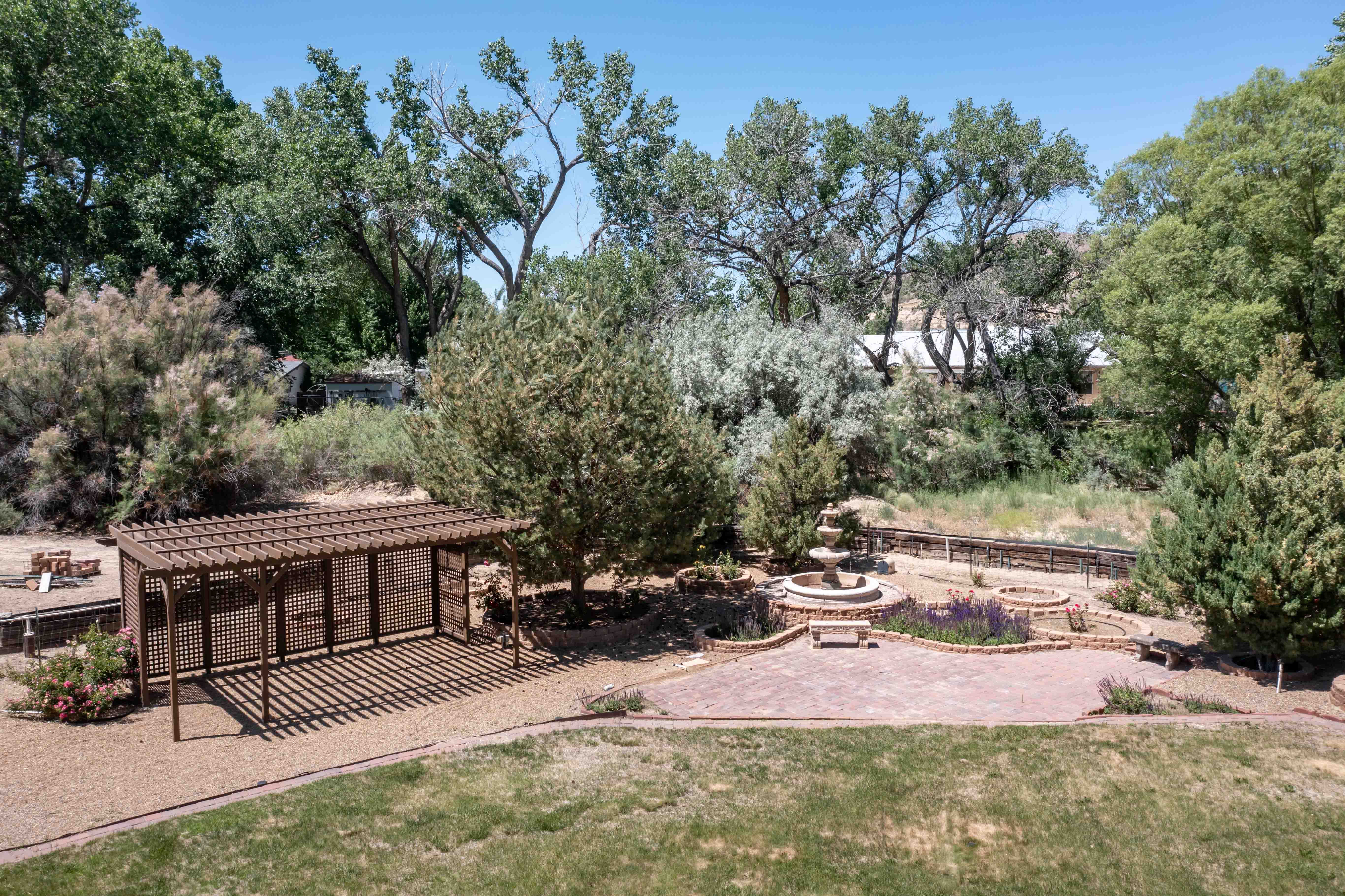 Aztec, New Mexico, 87410, United States, 4 Bedrooms Bedrooms, ,3 BathroomsBathrooms,Residential,For Sale,1974220