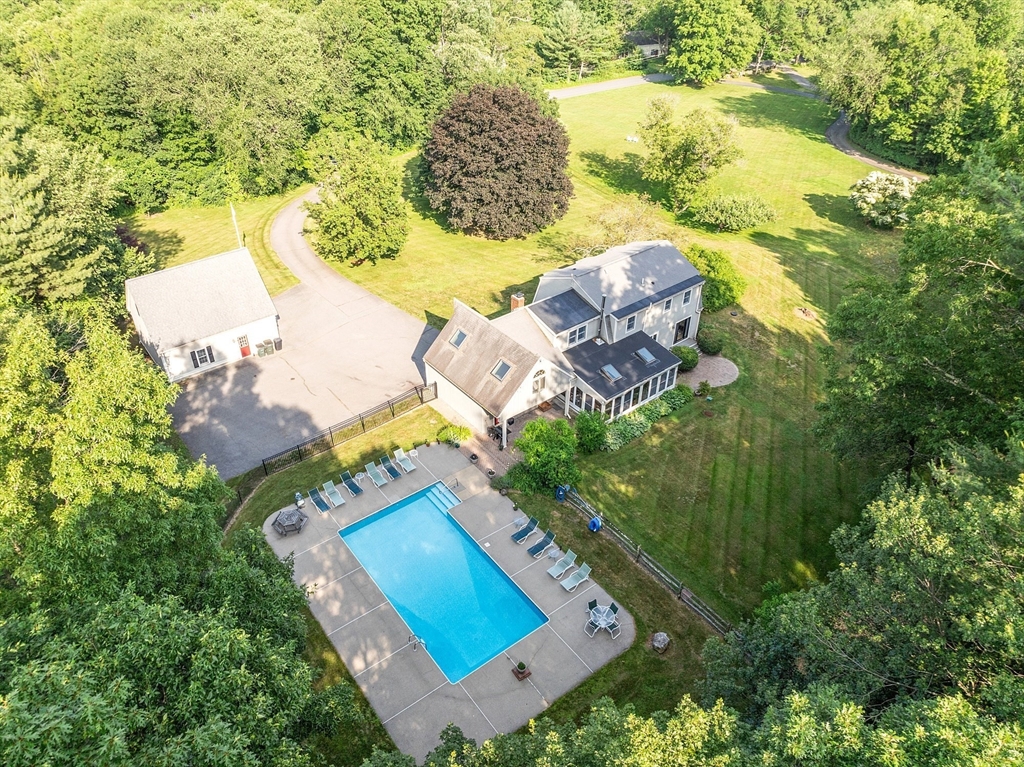 Pepperell, Massachusetts, 01463, United States, 4 Bedrooms Bedrooms, ,3 BathroomsBathrooms,Residential,For Sale,1930074