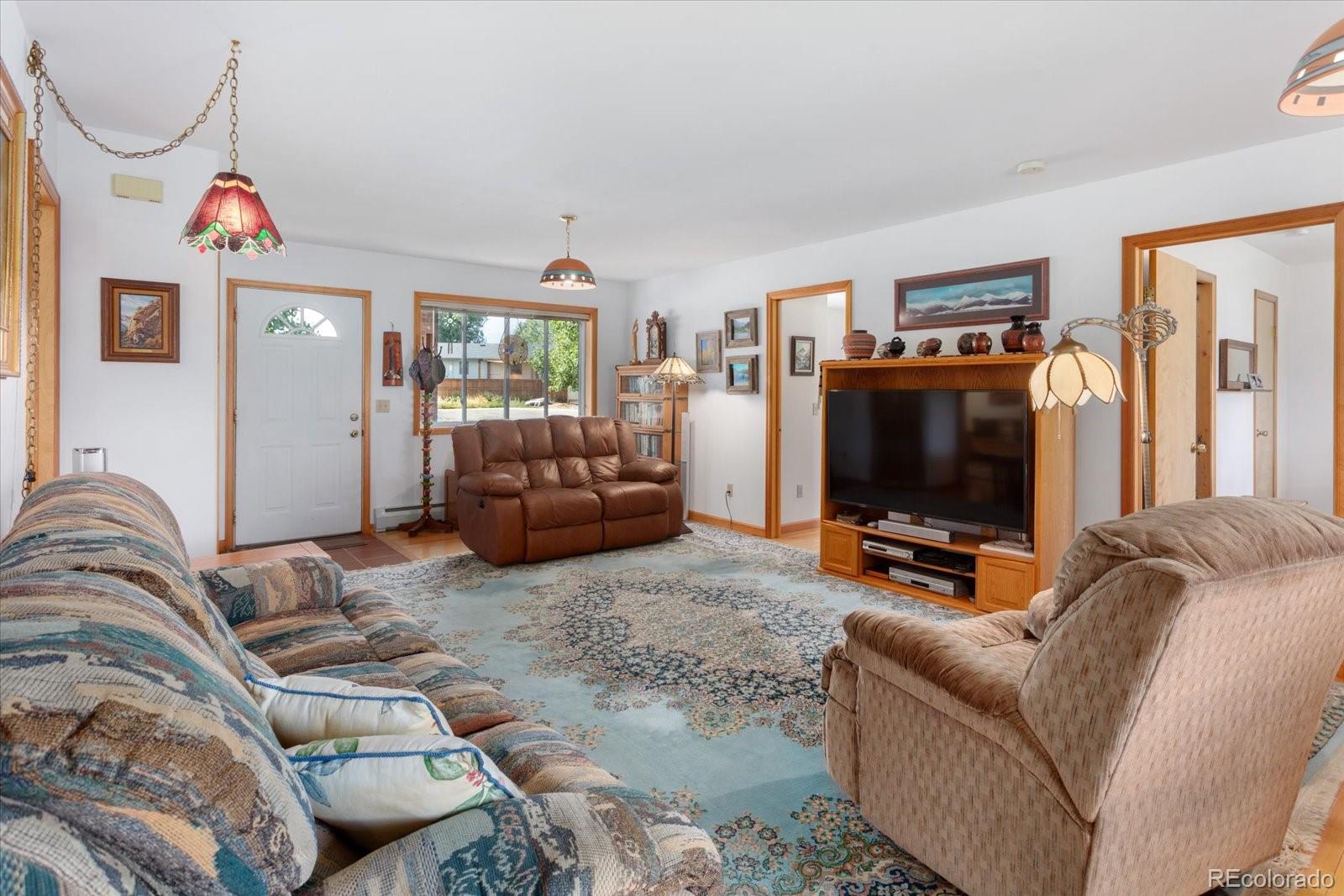 Salida, Colorado, 81201, United States, 3 Bedrooms Bedrooms, ,2 BathroomsBathrooms,Residential,For Sale,1943539