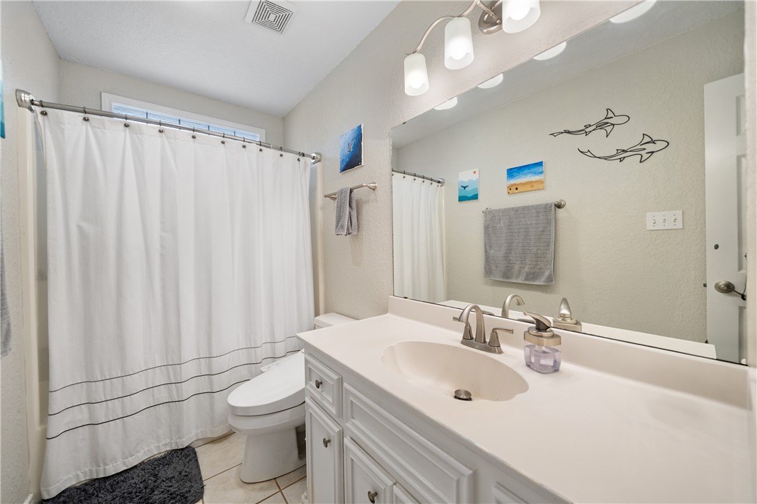 Corpus Christi, Texas, 78418, United States, 3 Bedrooms Bedrooms, ,2 BathroomsBathrooms,Residential,For Sale,1766585