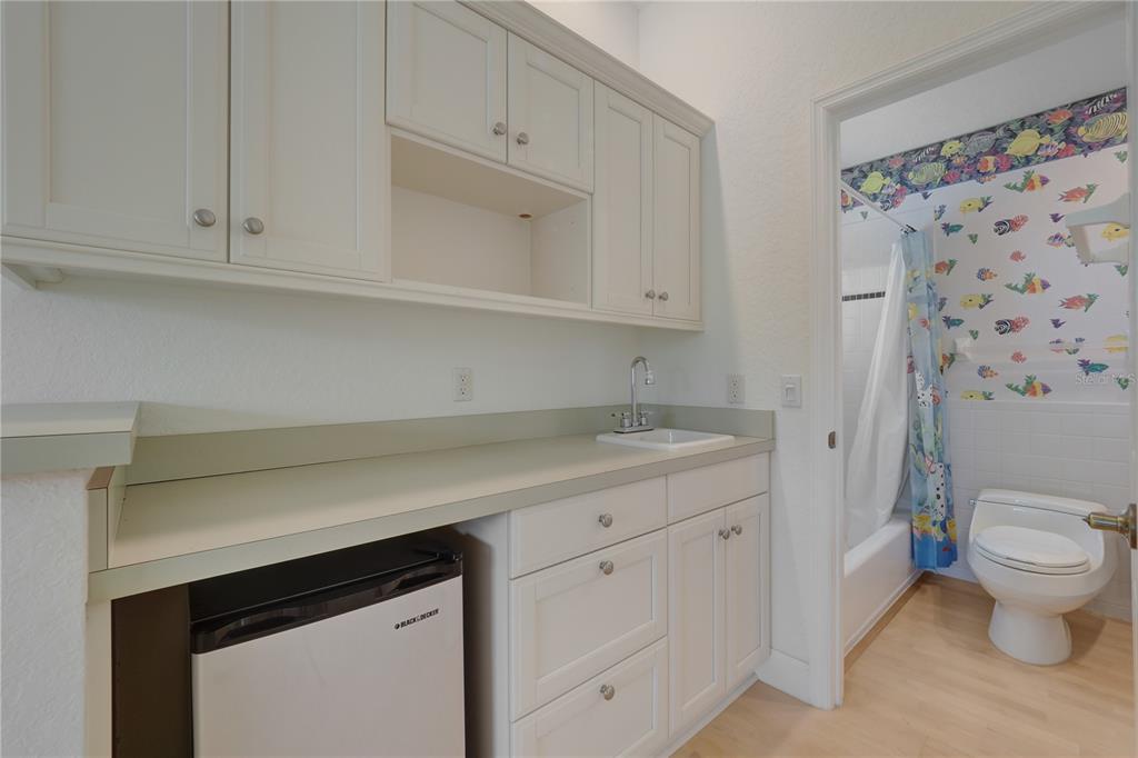 Nokomis, Florida, 34275, United States, 3 Bedrooms Bedrooms, ,4 BathroomsBathrooms,Residential,For Sale,1913339