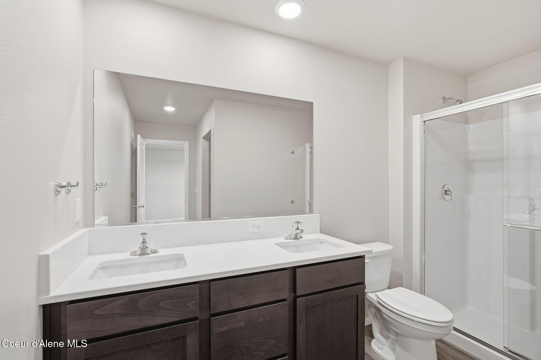 Post Falls, Idaho, 83854, United States, 4 Bedrooms Bedrooms, ,3 BathroomsBathrooms,Residential,For Sale,1973812