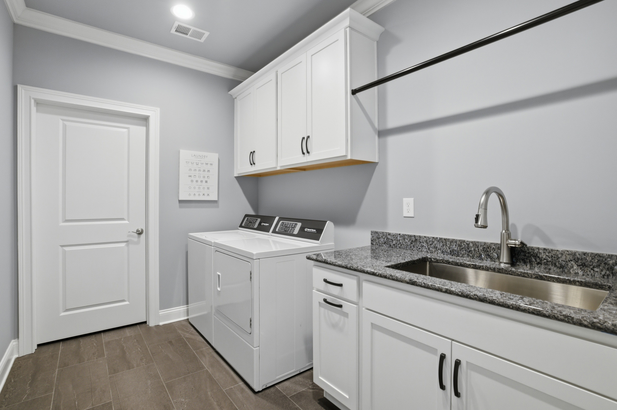  535 Laketower Drive #105 - 物件實景