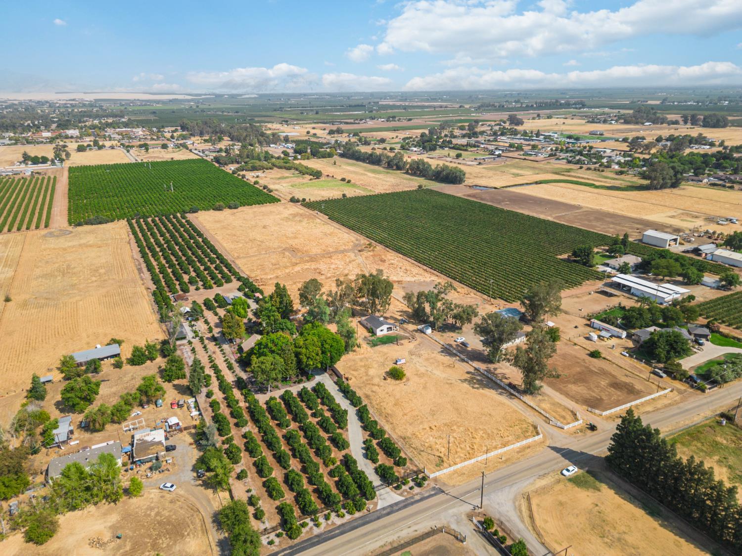 Sanger, California, 93657, United States, 3 Bedrooms Bedrooms, ,1 BathroomBathrooms,Residential,For Sale,1935661