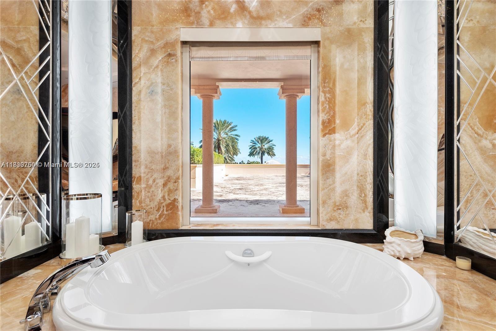 Miami Beach, Florida, 33109, United States, 6 Bedrooms Bedrooms, ,8 BathroomsBathrooms,Residential,For Sale,1876435