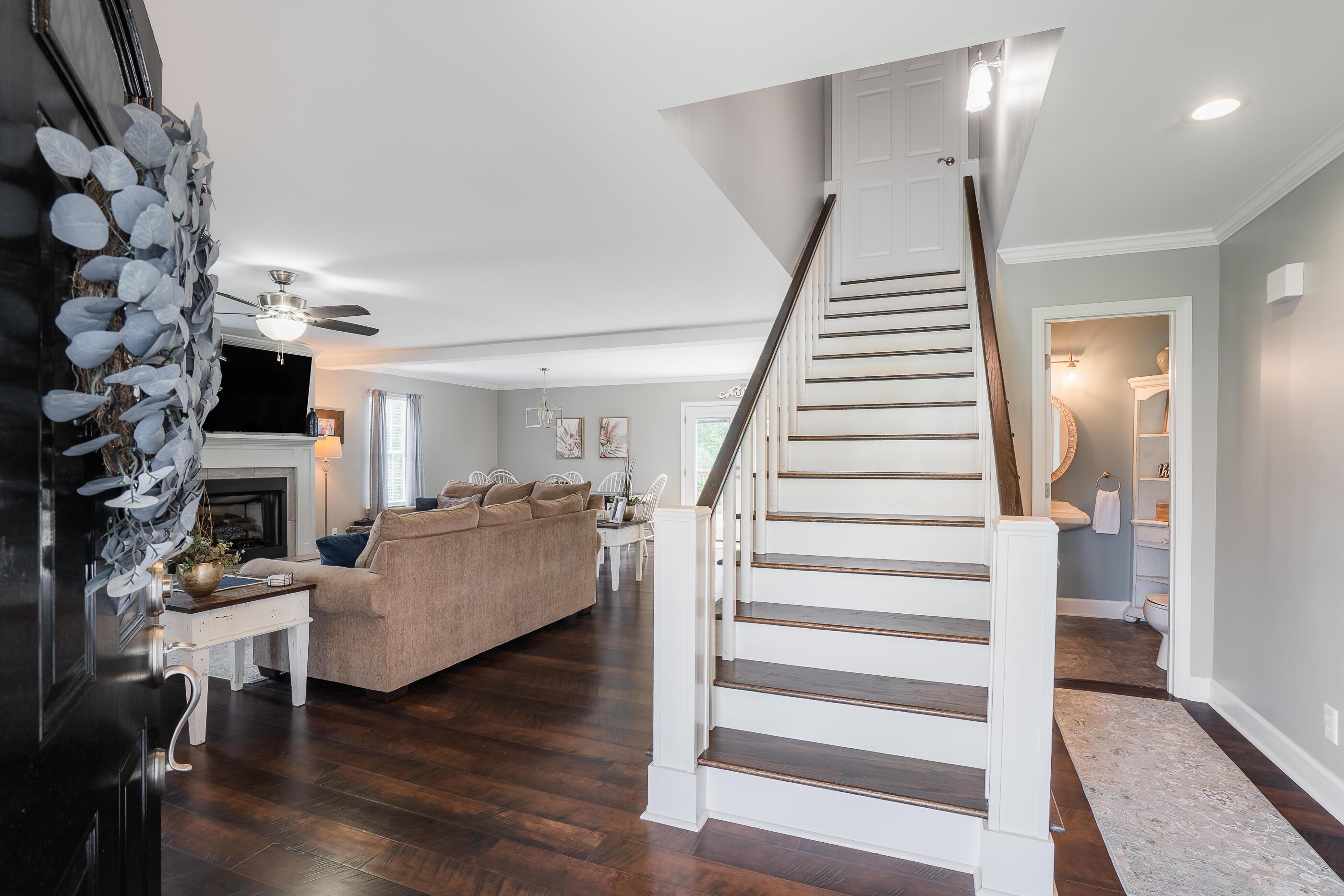Chatsworth, Georgia, 30705, United States, 3 Bedrooms Bedrooms, ,3 BathroomsBathrooms,Residential,For Sale,1902480